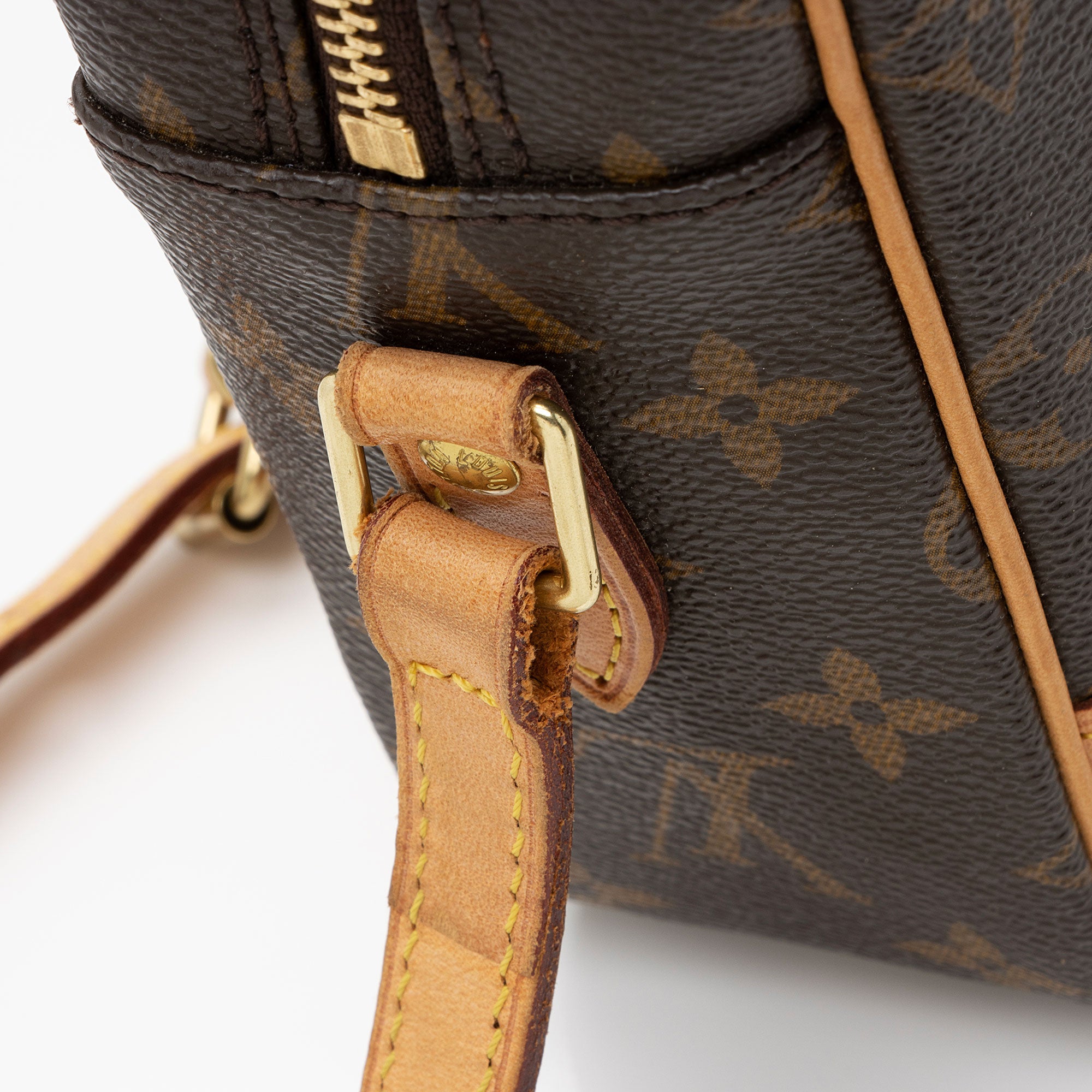 Louis Vuitton Monogram Canvas Trocadero 27 Shoulder Bag (SHF-DEAQoA)