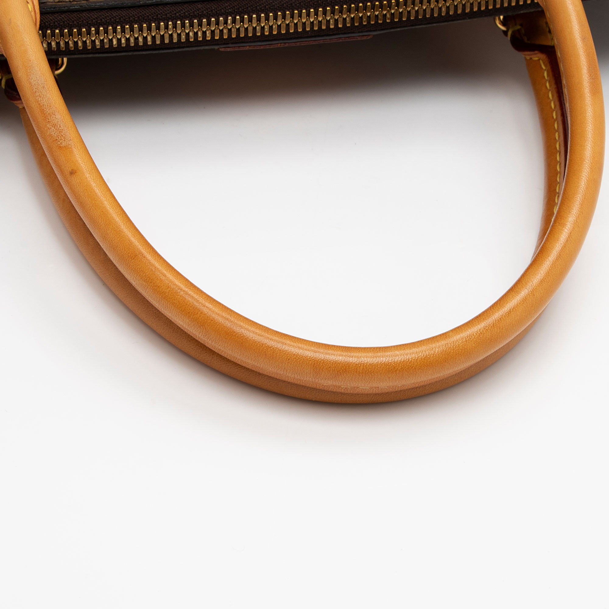 Louis Vuitton Monogram Canvas Turenne GM Satchel (SHF-OqBhej)