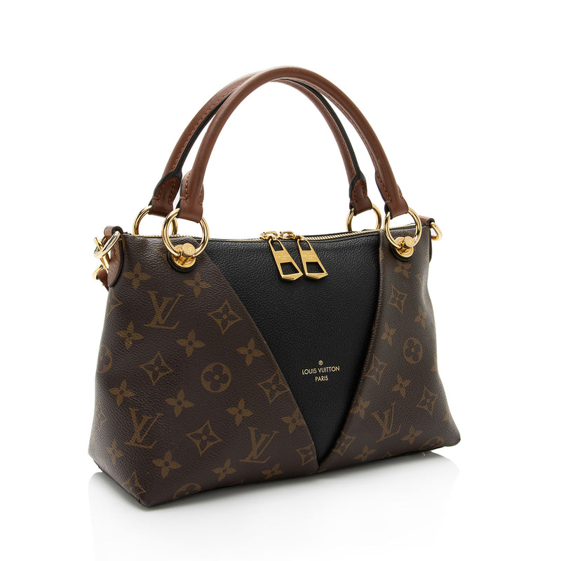 LOUIS VUITTON V Tote BB