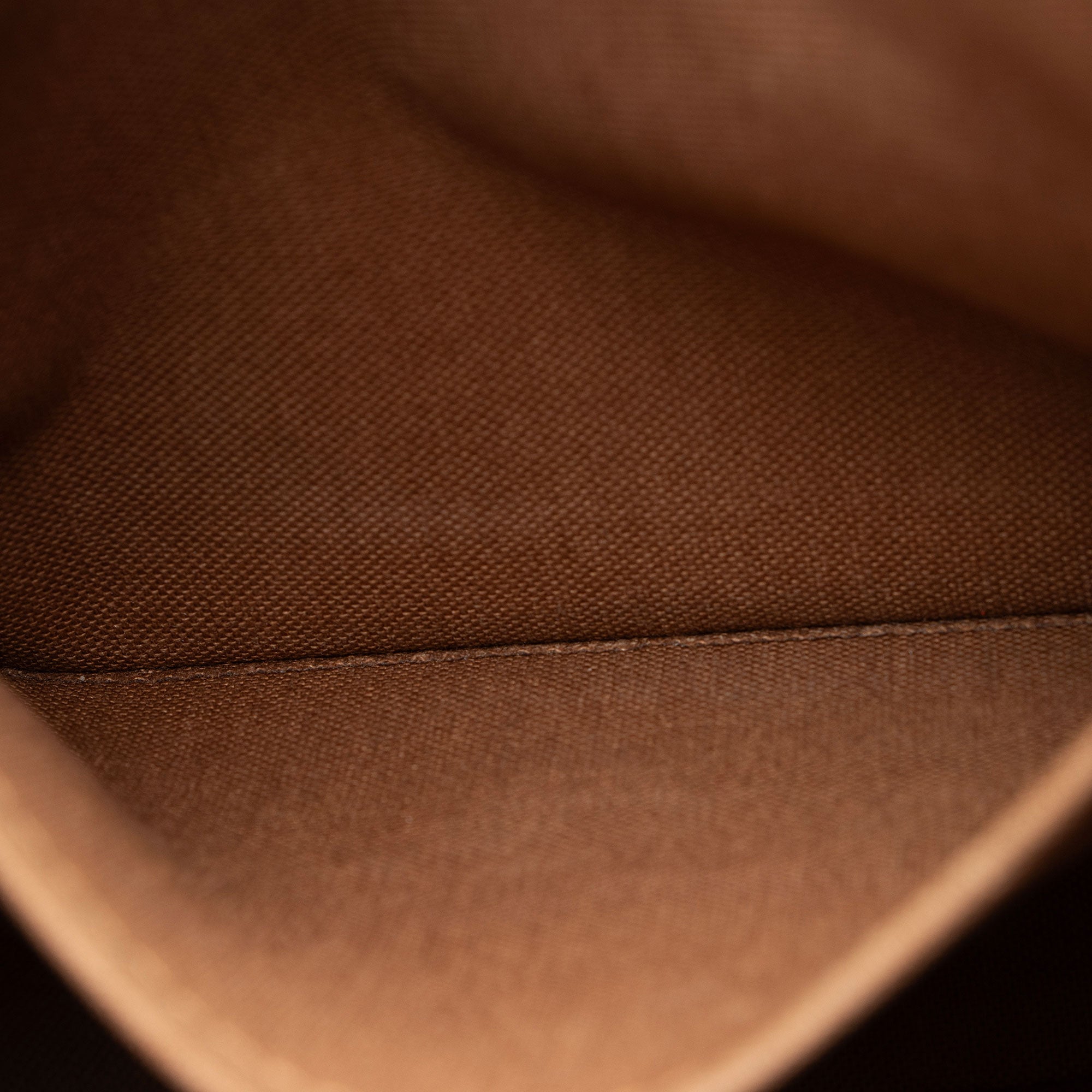 Louis Vuitton Monogram Canvas Valmy Pochette Messenger