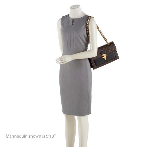 Louis Vuitton Monogram Canvas Victoire Chain Bag (SHF-DHg3ip)