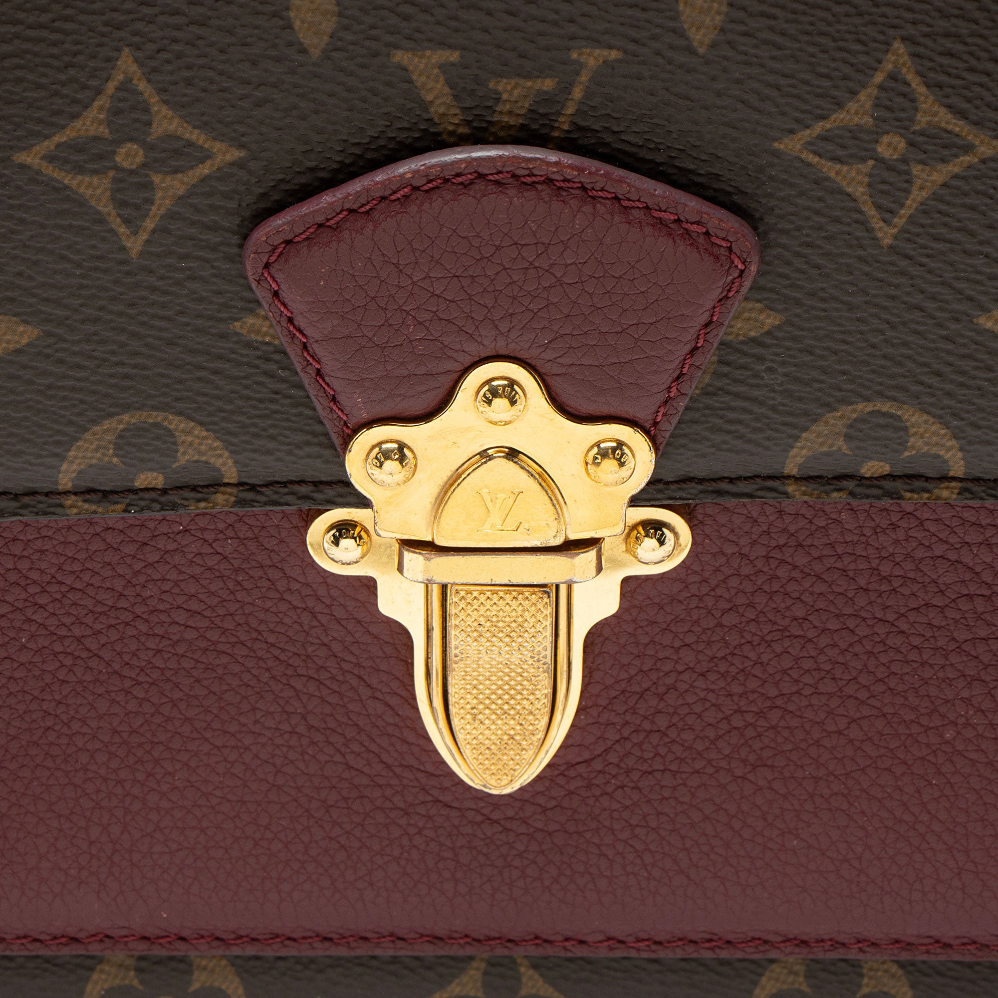 Louis Vuitton Monogram Canvas Victoire Chain Bag
