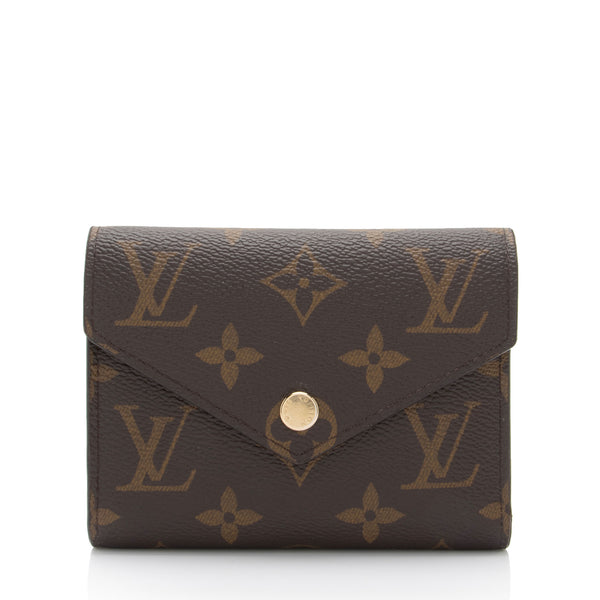 Louis Vuitton Monogram Canvas Victorine Wallet (SHF-DxA4Wu)