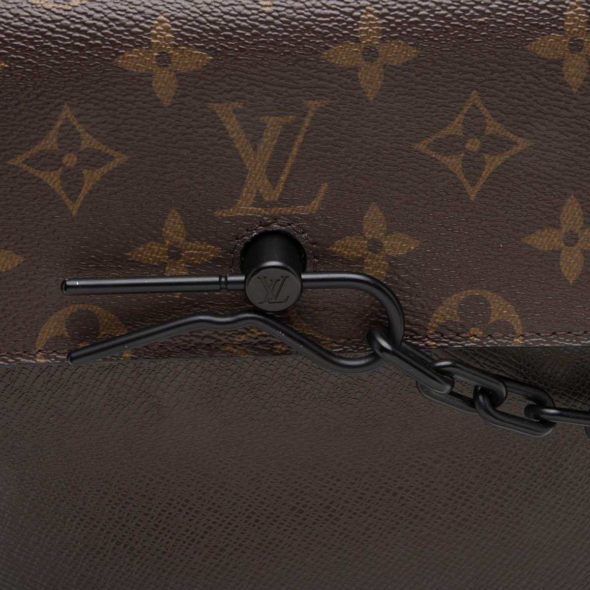 Louis Vuitton Monogram Canvas Voyage Steamer Pochette
