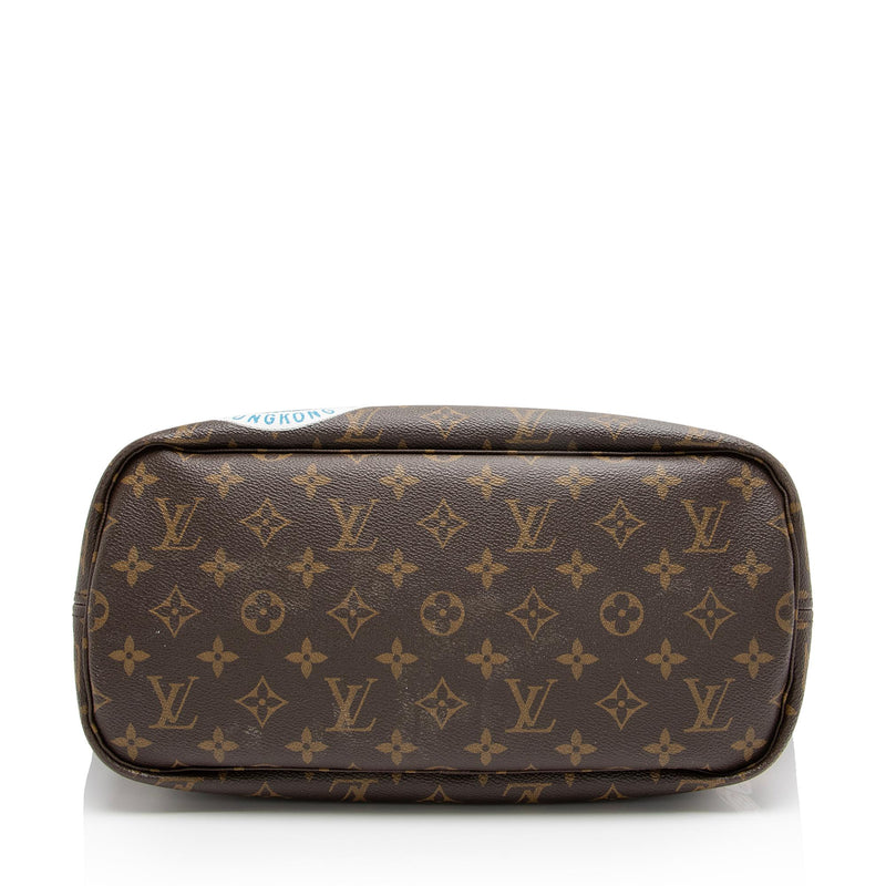 Louis Vuitton Monogram Canvas World Tour Neverfull mm Tote (SHF-wZoBzc)