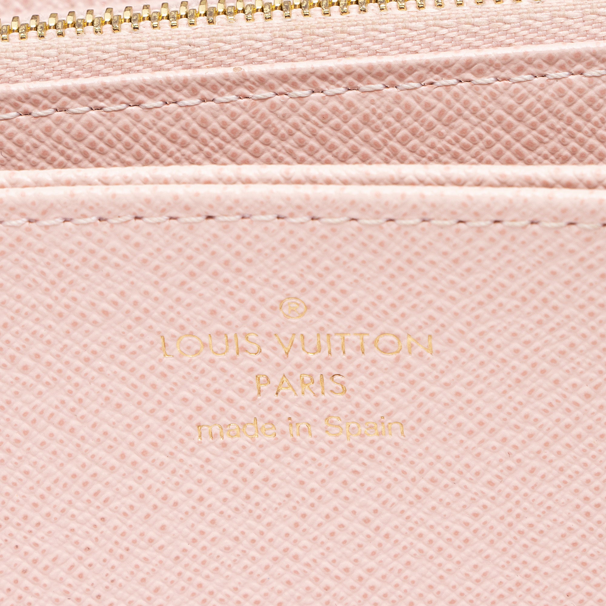 Louis Vuitton Monogram Canvas Zippy Wallet
