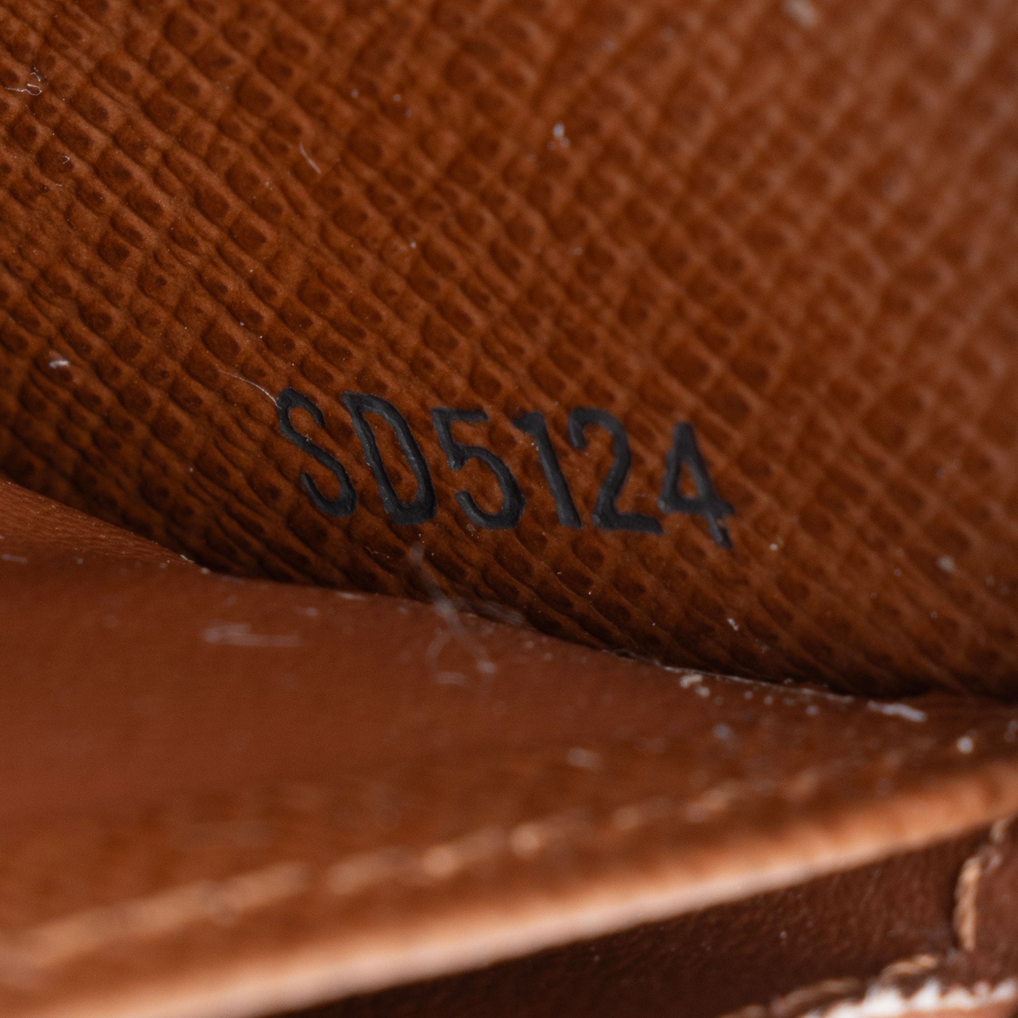 Louis Vuitton Monogram Canvas Zippy Wallet
