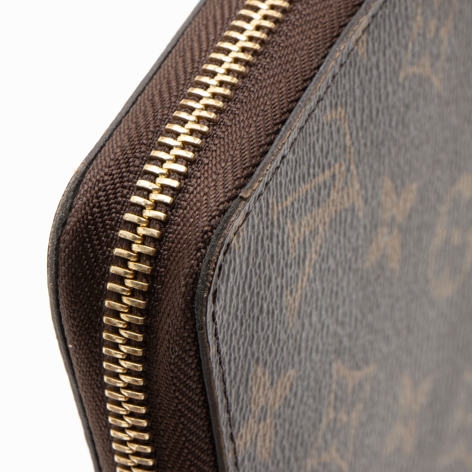 Louis Vuitton Monogram Canvas Zippy Wallet