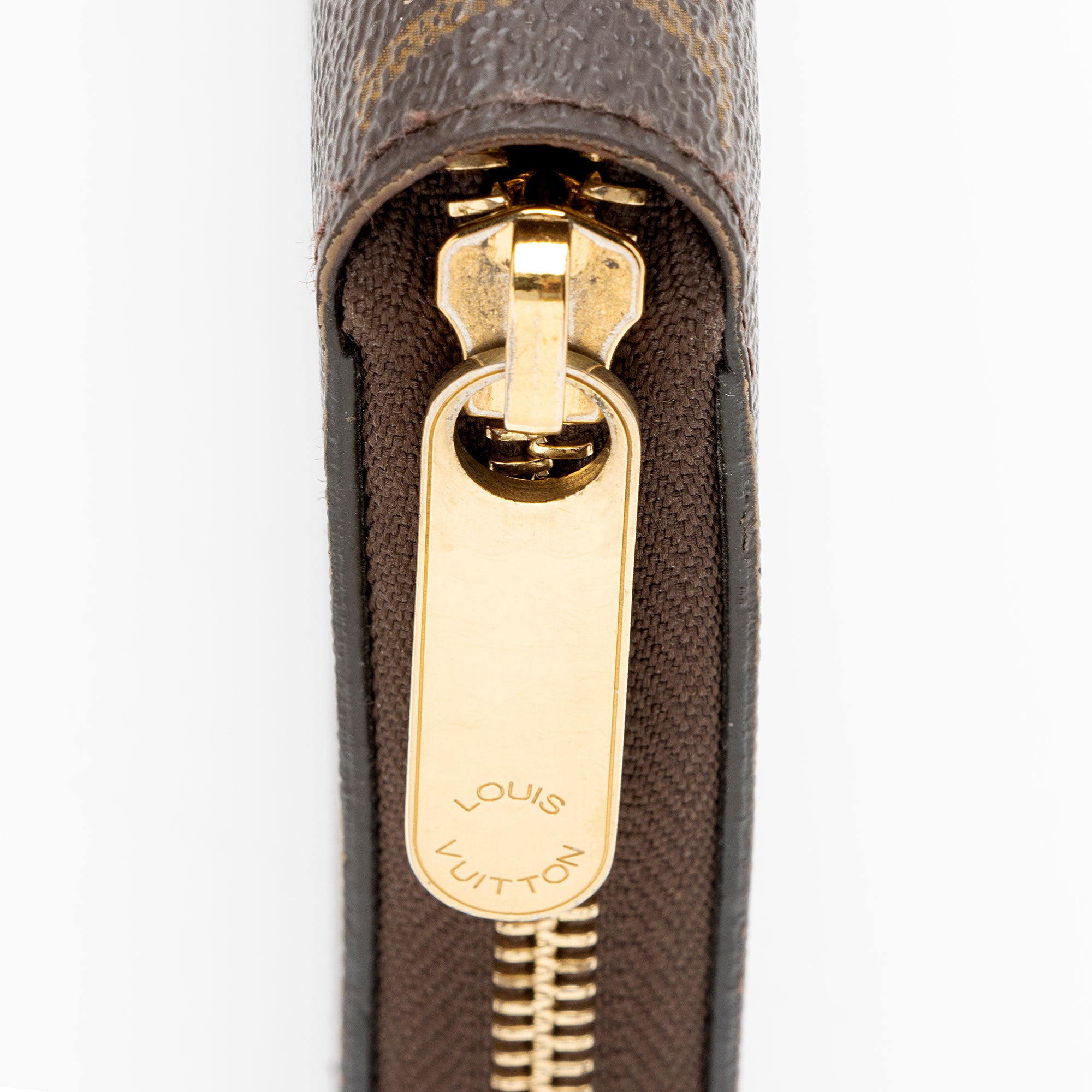 Louis Vuitton Monogram Canvas Zippy Wallet