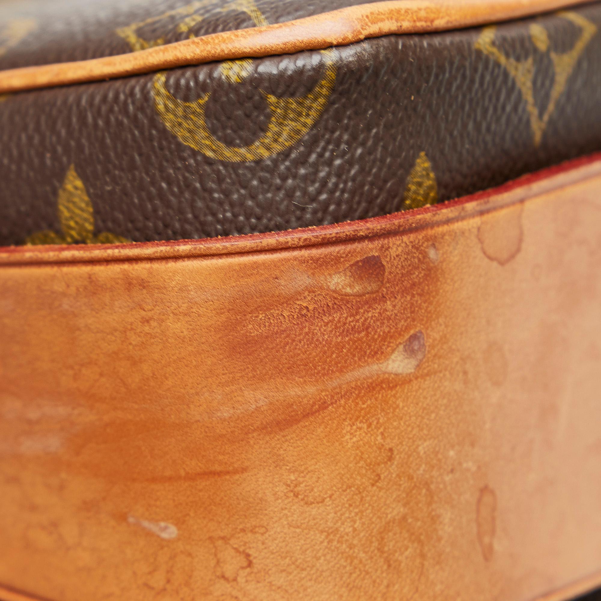 Louis Vuitton Monogram Cartouchiere GM (SHG-xL8k9b)