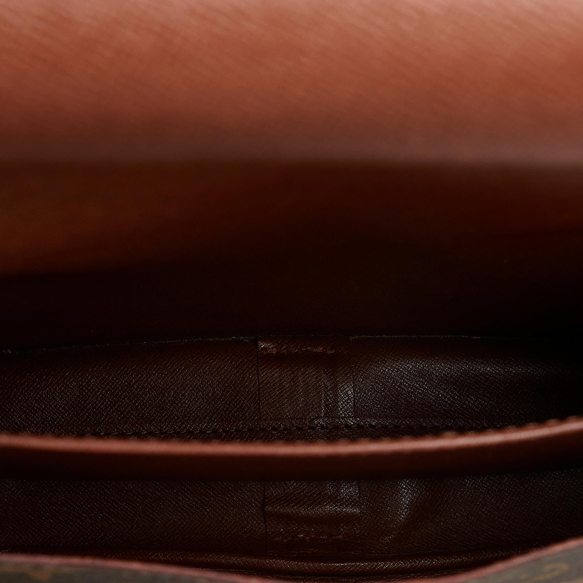 Louis Vuitton Monogram Cartouchiere GM (SHG-gJVw0R)