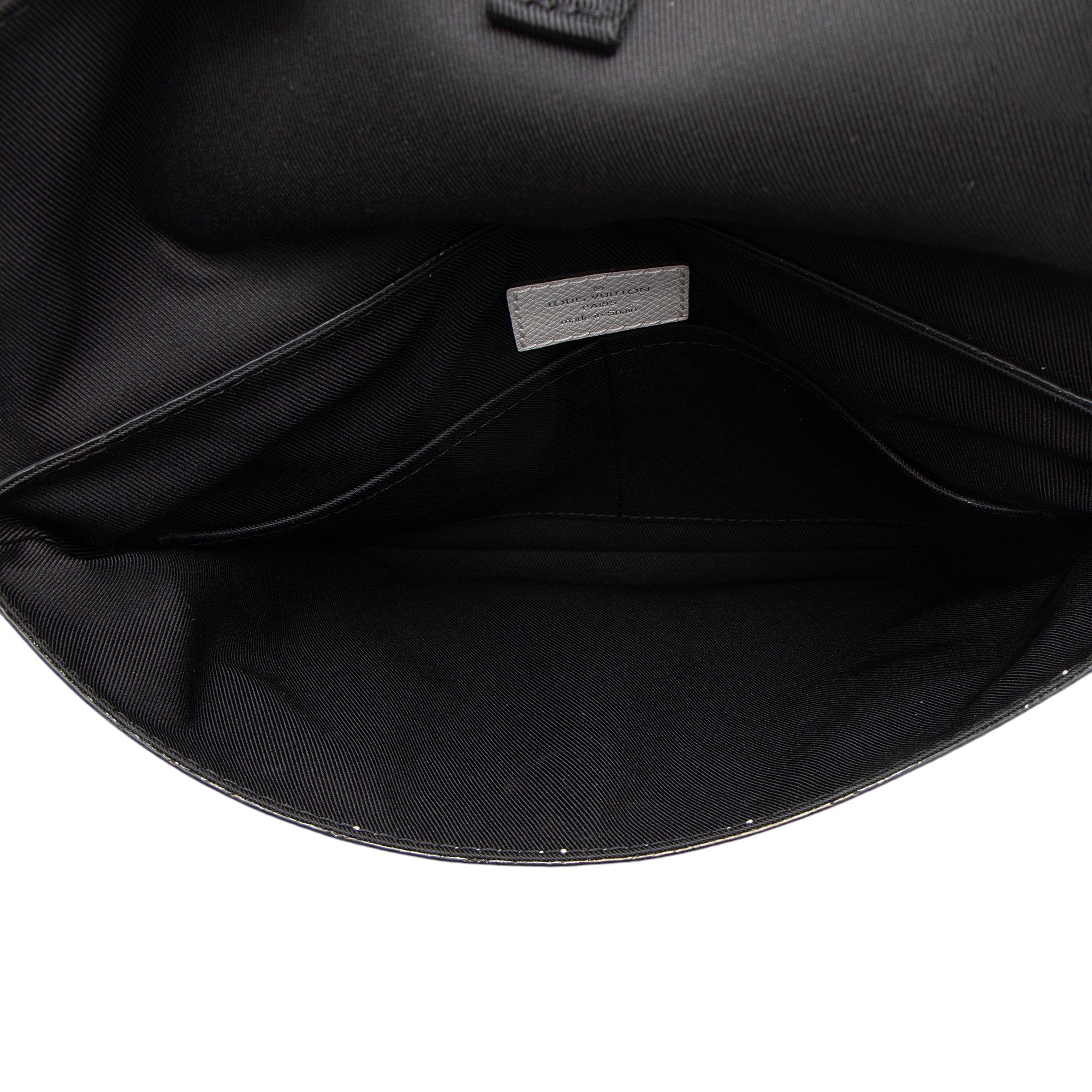 Louis Vuitton Monogram Chalk Taiga Leather Outdoor Flap Messenger