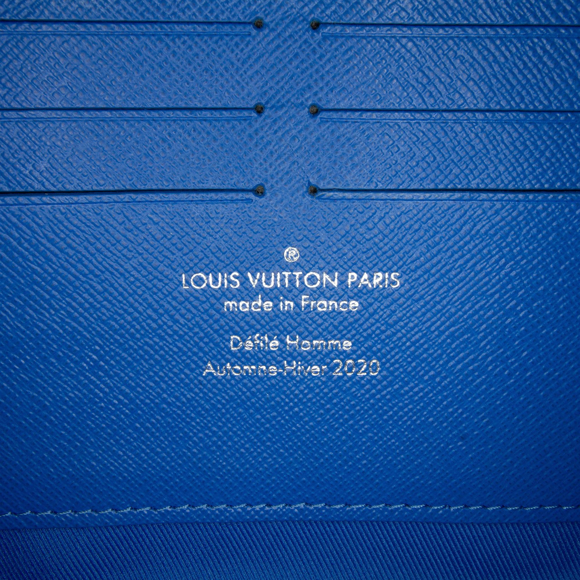 Louis Vuitton Monogram Clouds Soft Trunk Wallet (SHG-DEFB2B)