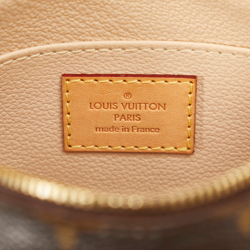 Louis Vuitton Monogram Cosmetic Pouch (SHG-KqZC9w)