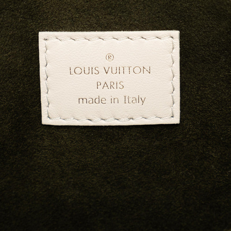 Louis Vuitton Monogram Coussin PM (SHG-U5IJIe)
