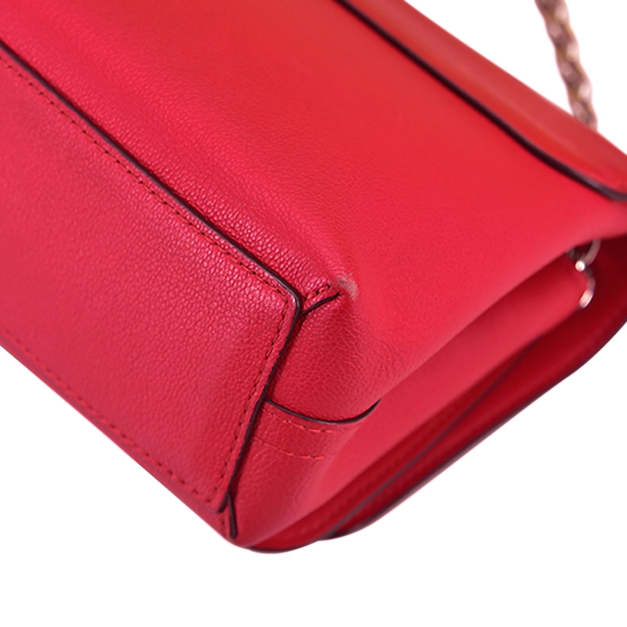 Louis Vuitton Monogram Cuir Plume Ecume Very Chain Bag (SHG-5zpy7Q)