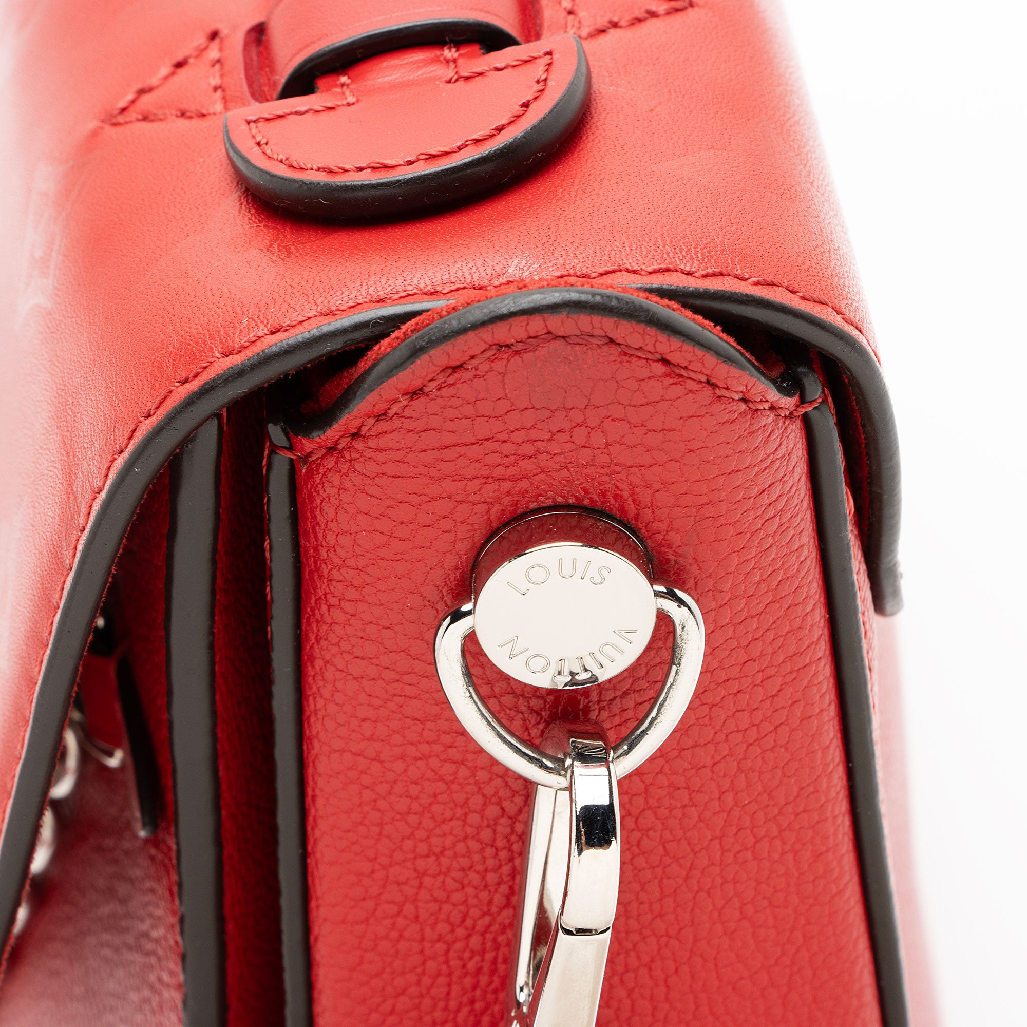Louis Vuitton Monogram Cuir Very Messenger