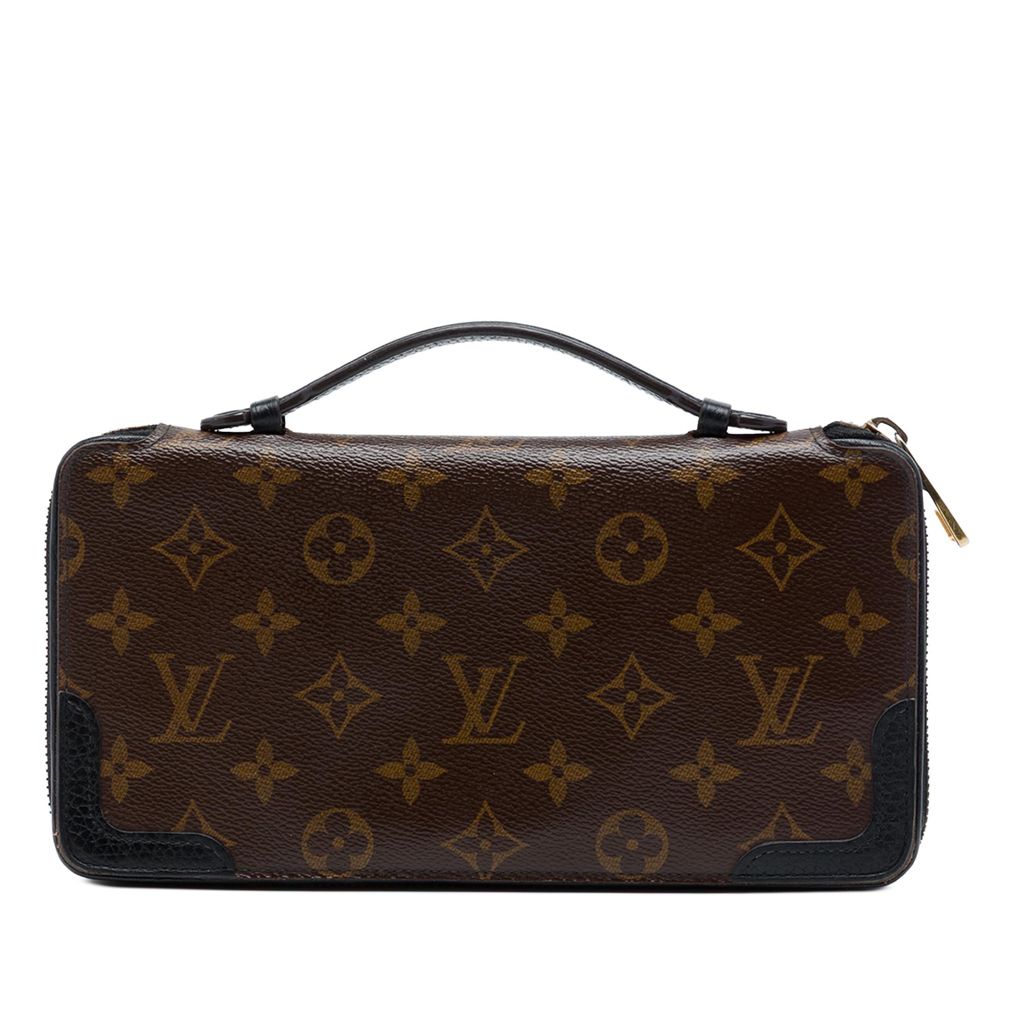 Louis Vuitton Monogram Daily Organizer