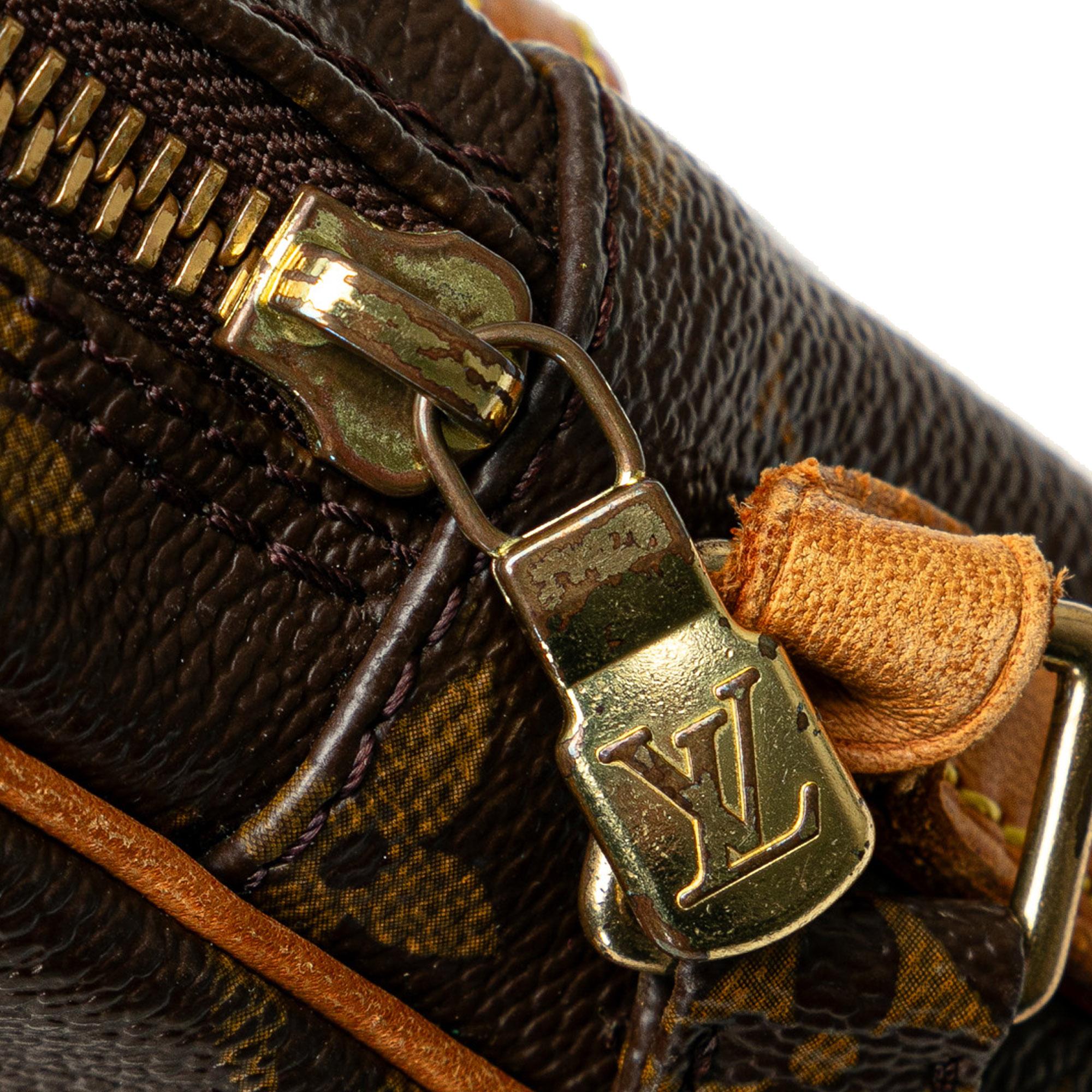 Louis Vuitton Monogram Danube (SHG-Uo0yMO)