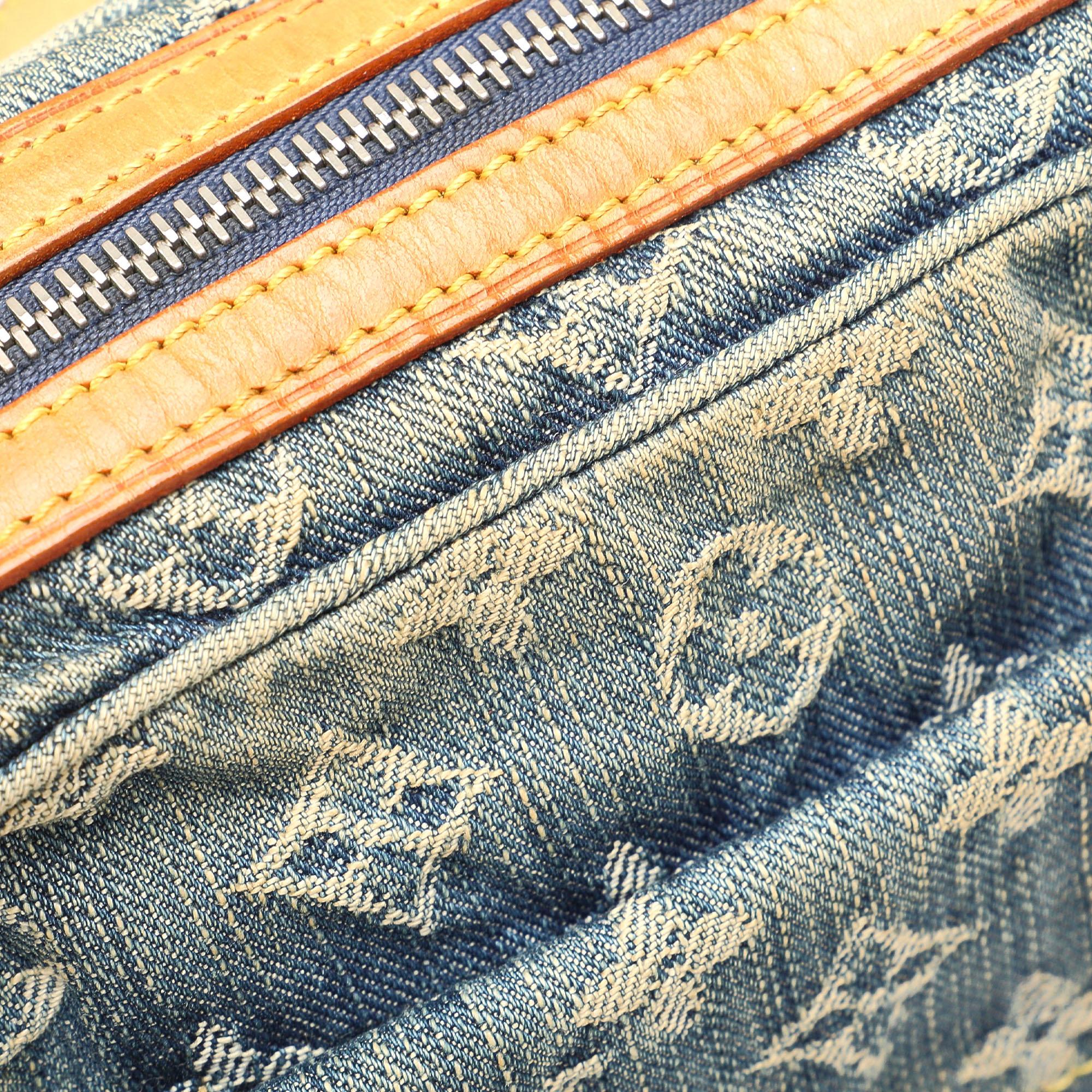 Louis Vuitton Monogram Denim Camera Bag (SHG-MEBCRm)