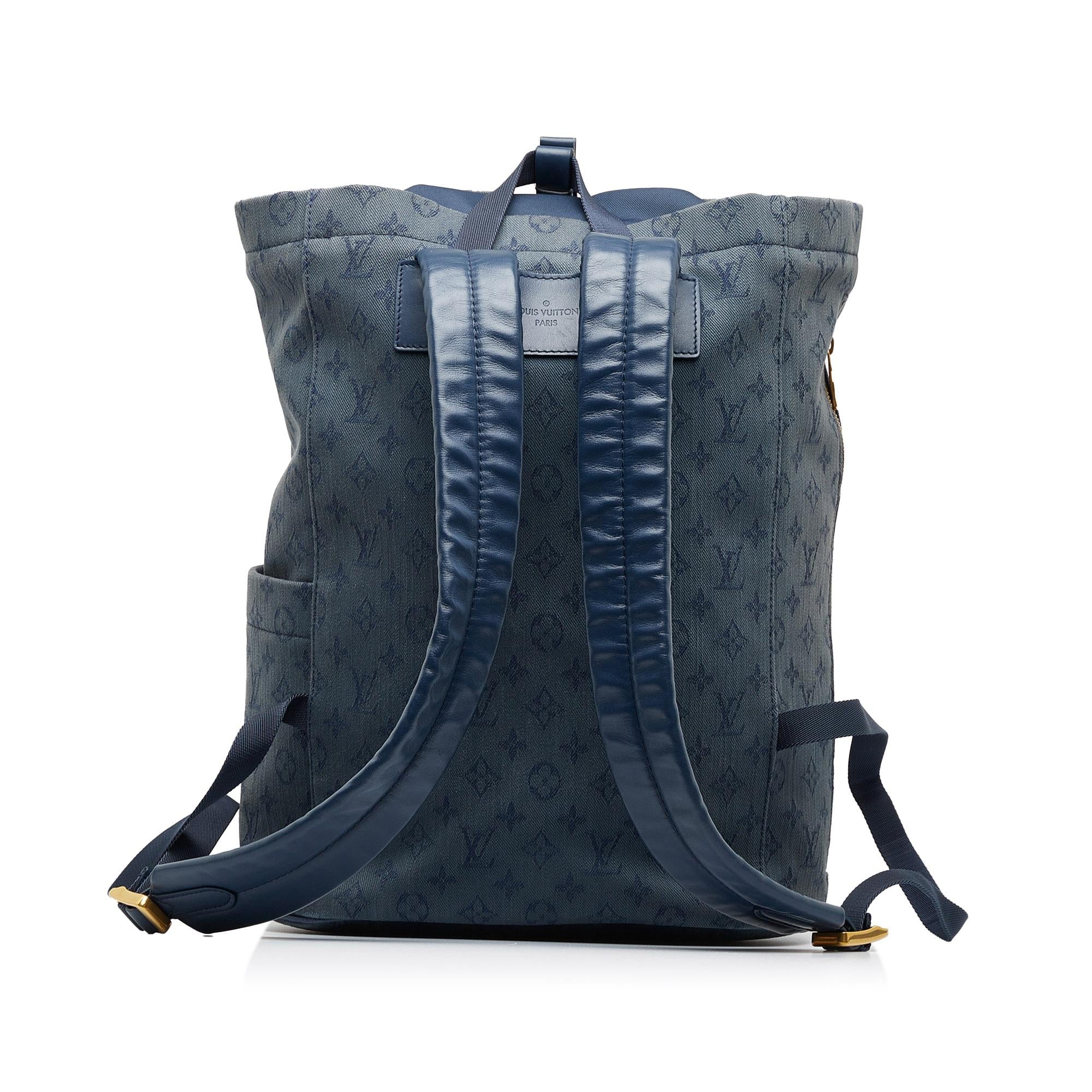 Louis Vuitton Monogram Denim Chalk Backpack (SHG-JepQAs)
