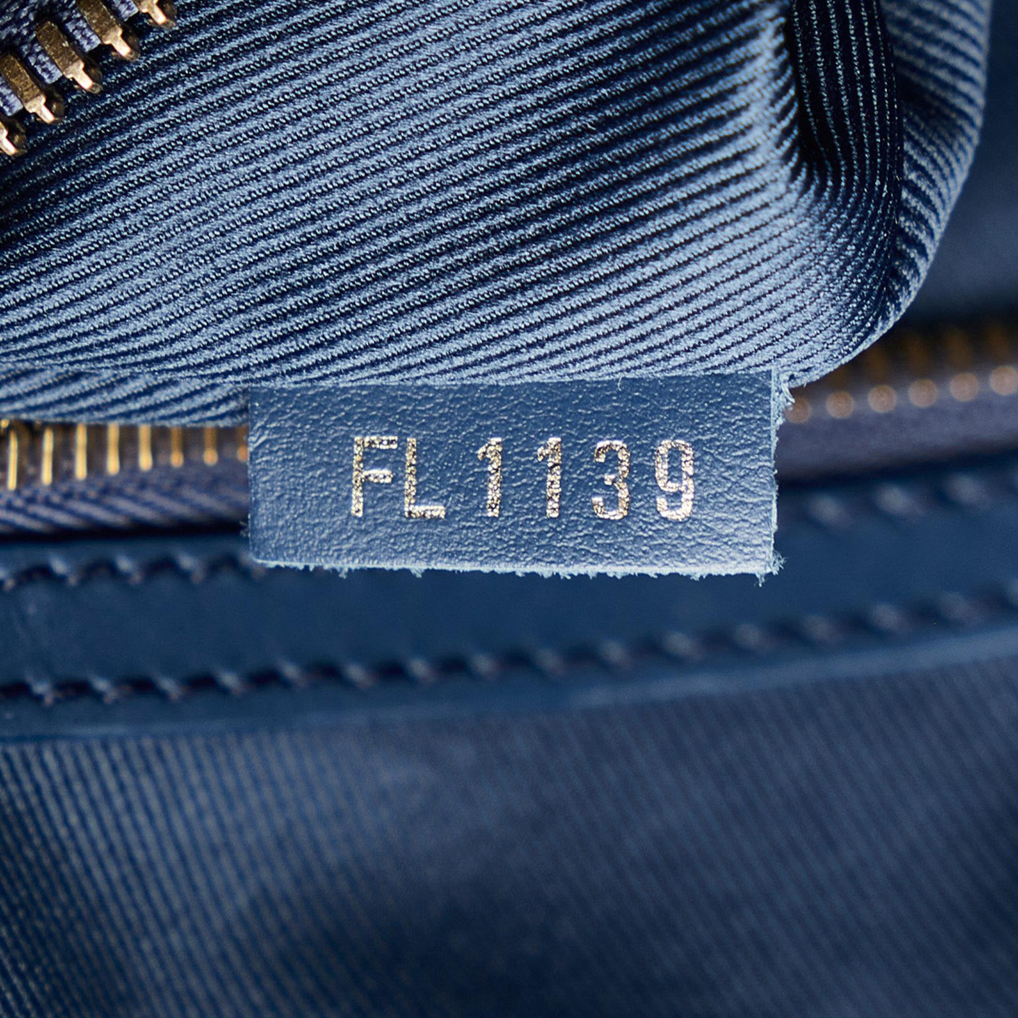 Louis Vuitton Monogram Denim Chalk Backpack (SHG-JepQAs)