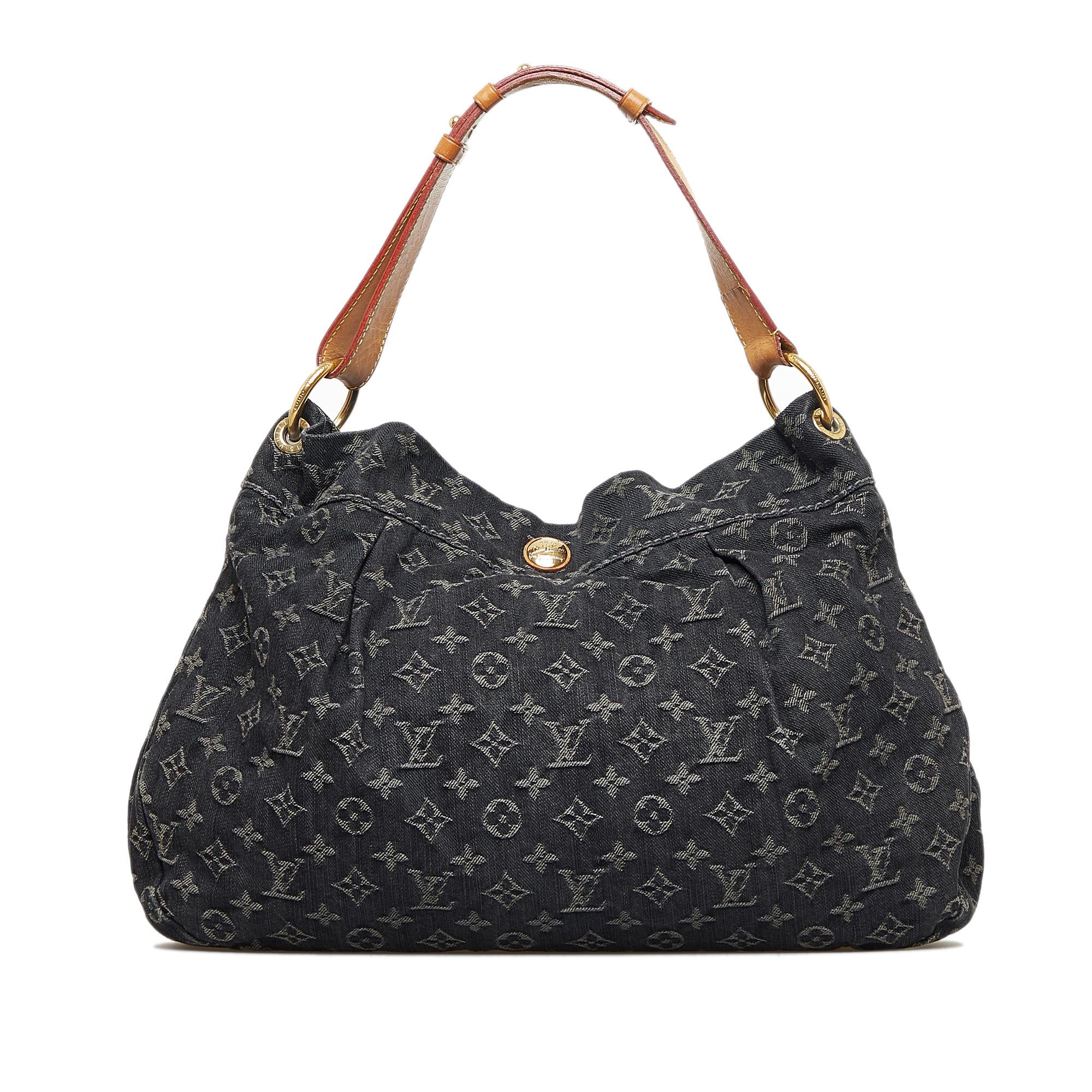 Louis Vuitton Monogram Denim Daily PM (SHG-QSBZuq)