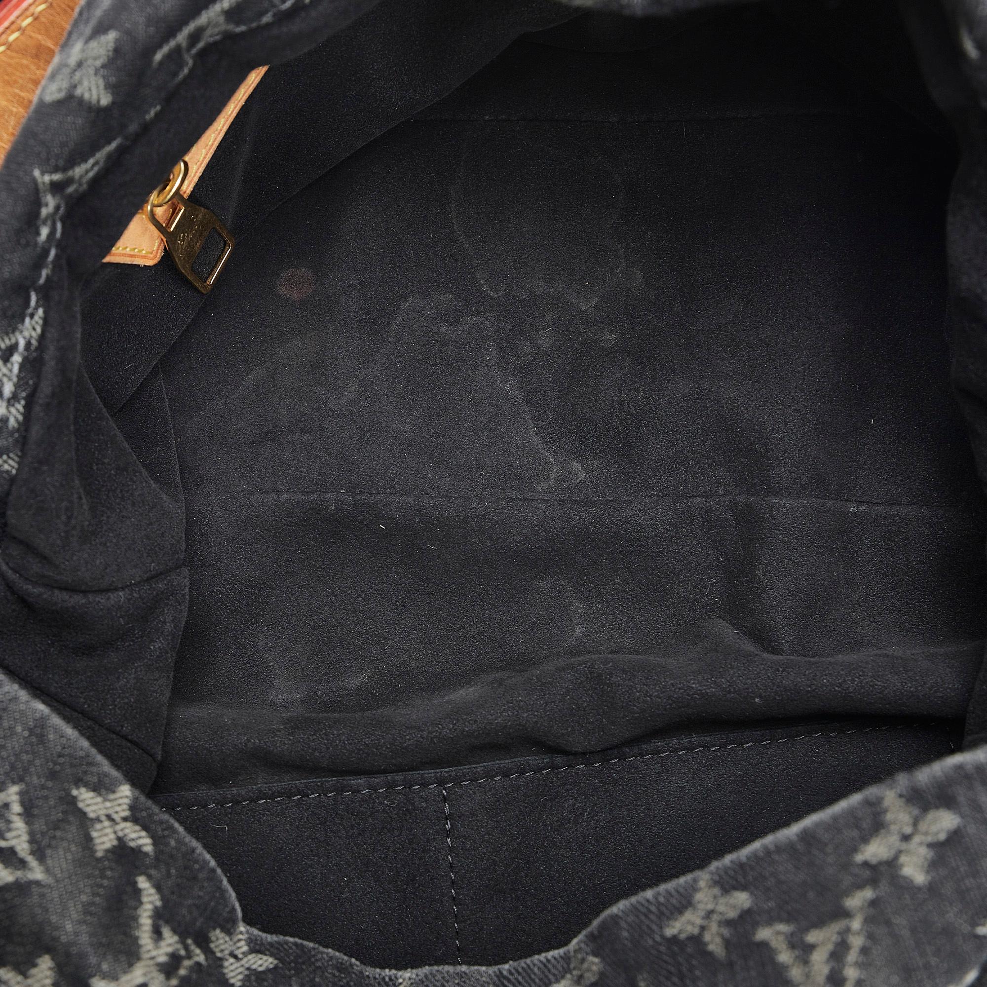 Louis Vuitton Monogram Denim Daily PM (SHG-QSBZuq)