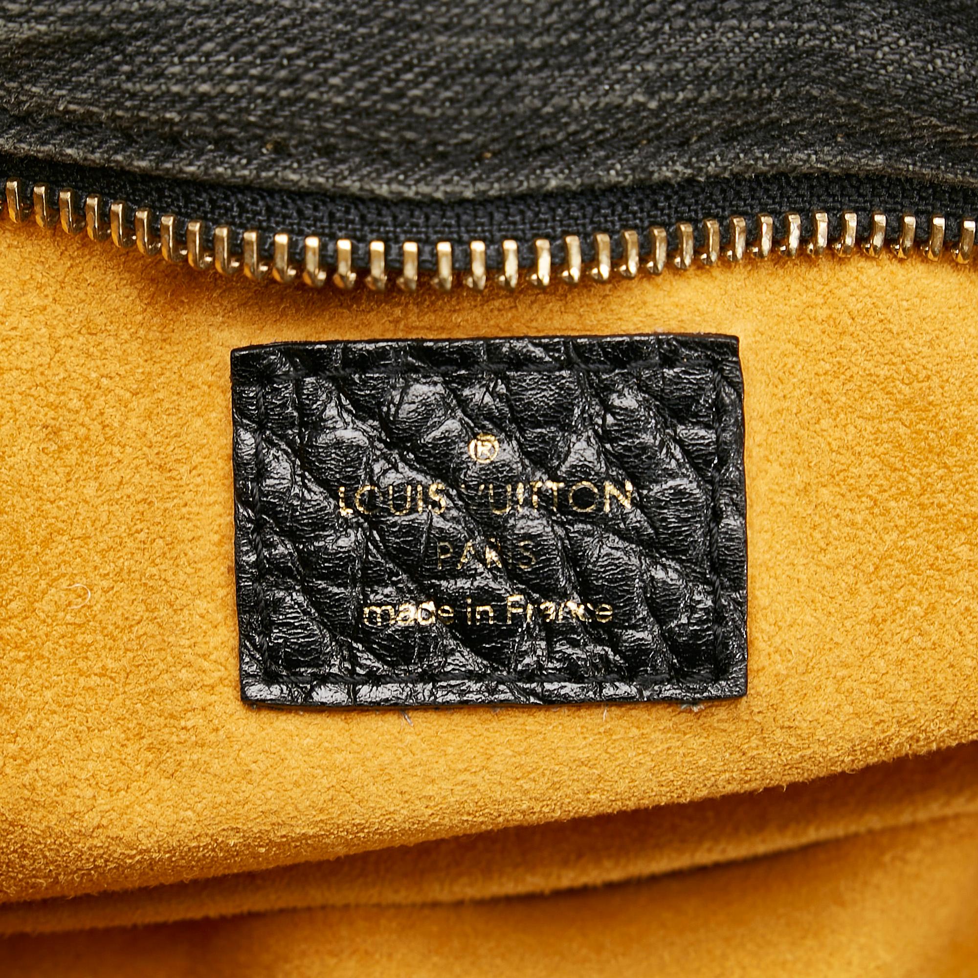 Louis Vuitton Monogram Denim Neo Cabby MM (SHG-Wzstmq)
