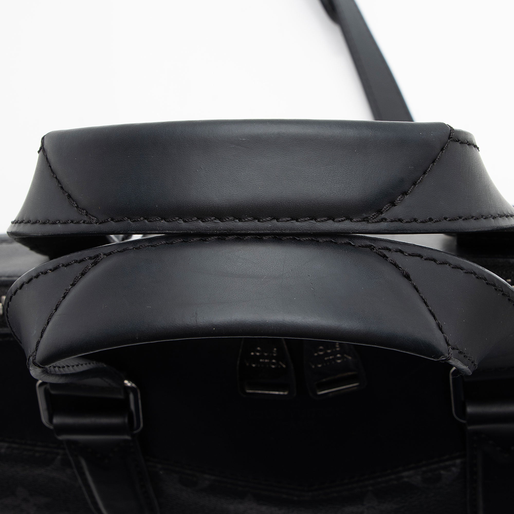 Louis Vuitton Monogram Eclipse Explorer Briefcase (SHF-LiWCoh)