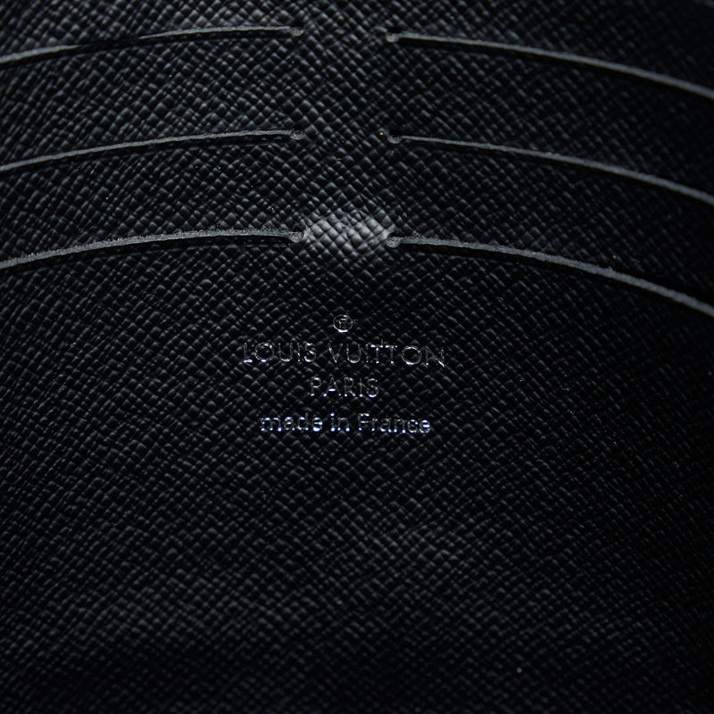 Louis Vuitton Monogram Eclipse Pochette Voyage MM (SHG-s1vW8V) – LuxeDH