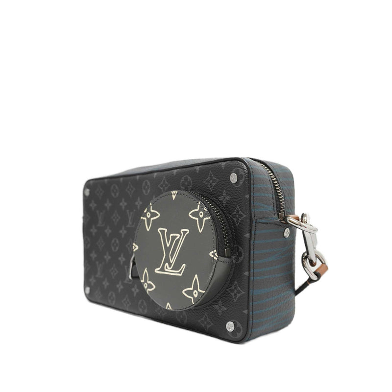 Louis Vuitton Monogram Eclipse Volga on Strap SHG nbZGeD LuxeDH