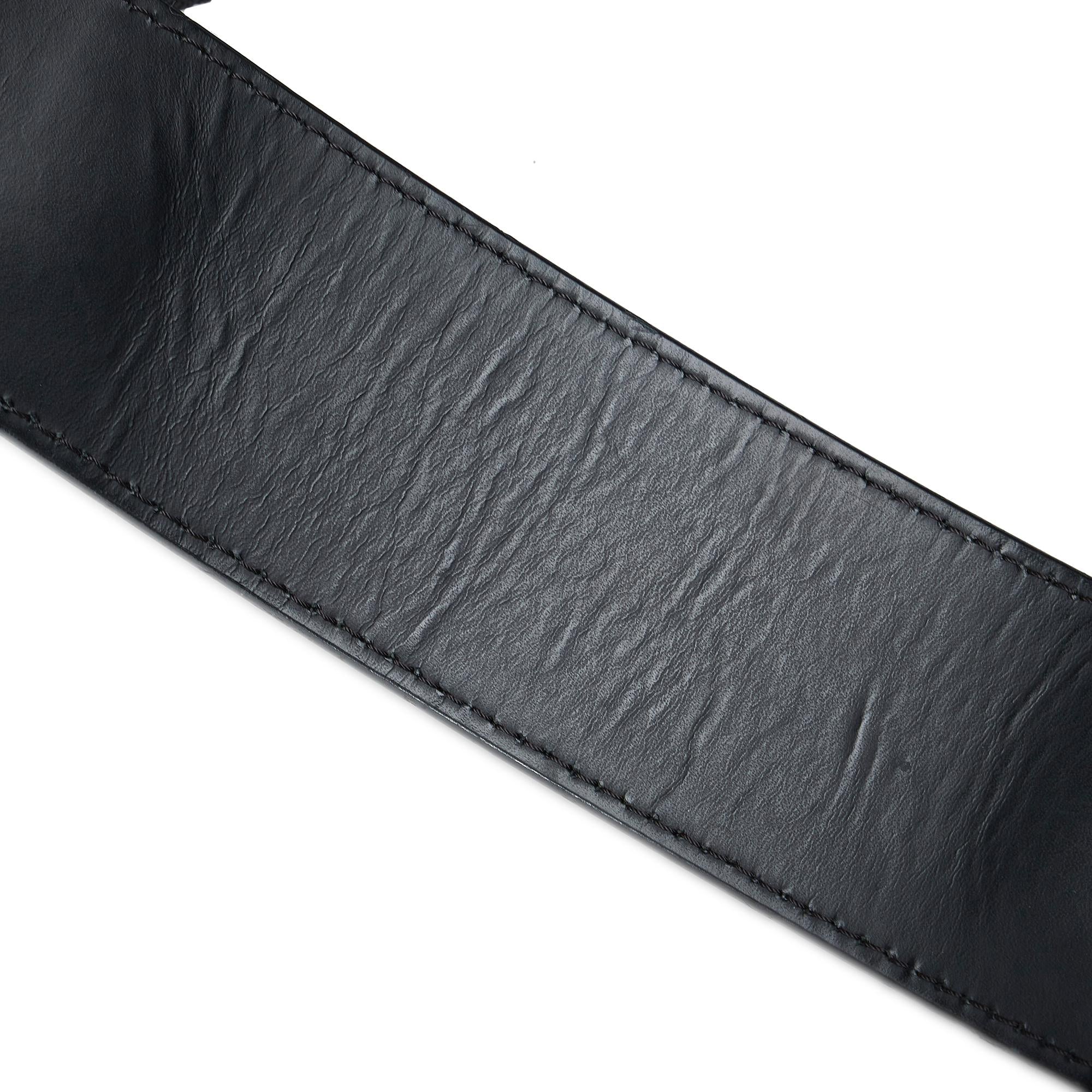 Louis Vuitton Monogram Eclipse Voyager PM (SHG-bjw0hK)