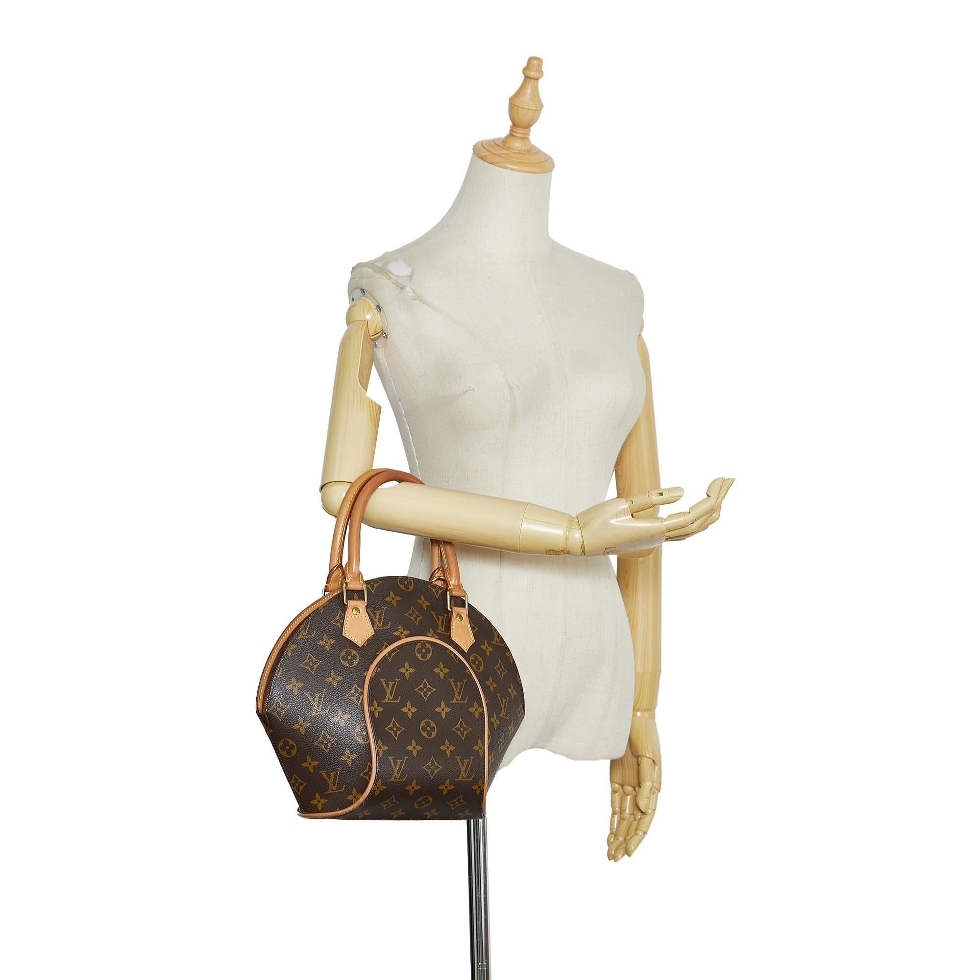 Louis Vuitton Monogram Ellipse PM (SHG-yfJeqt)