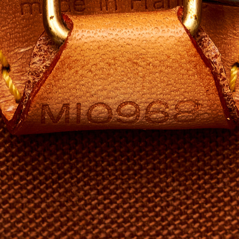 Louis Vuitton Monogram Ellipse PM (SHG-IwwkCG)