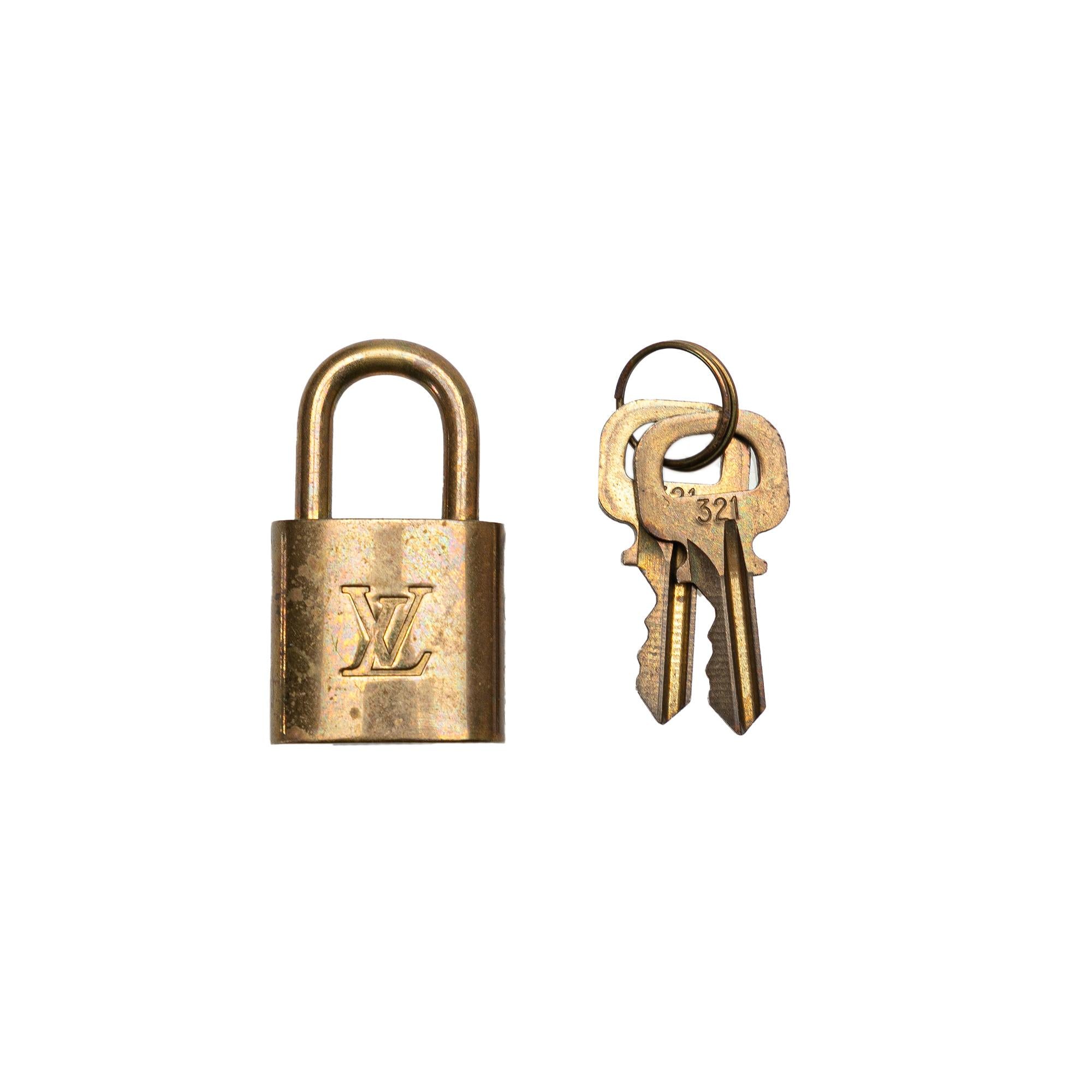 Louis Vuitton Monogram Ellipse PM (SHG-dv73ve)