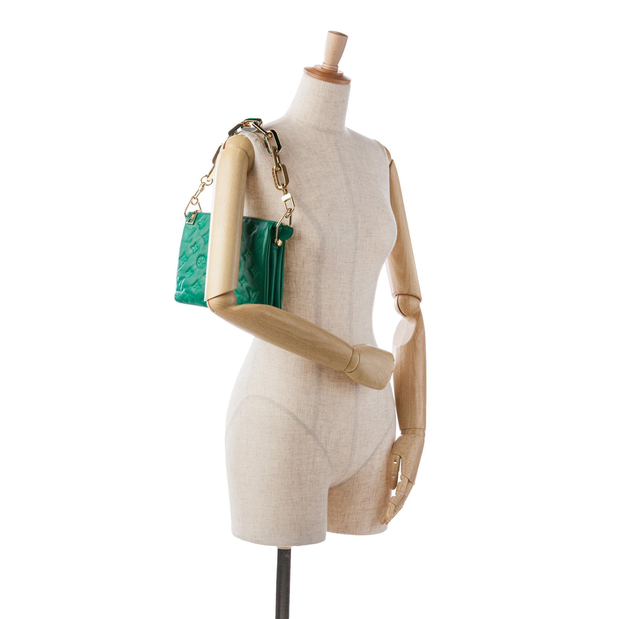 Louis Vuitton Monogram Embossed Coussin BB (SHG-p85ENn)