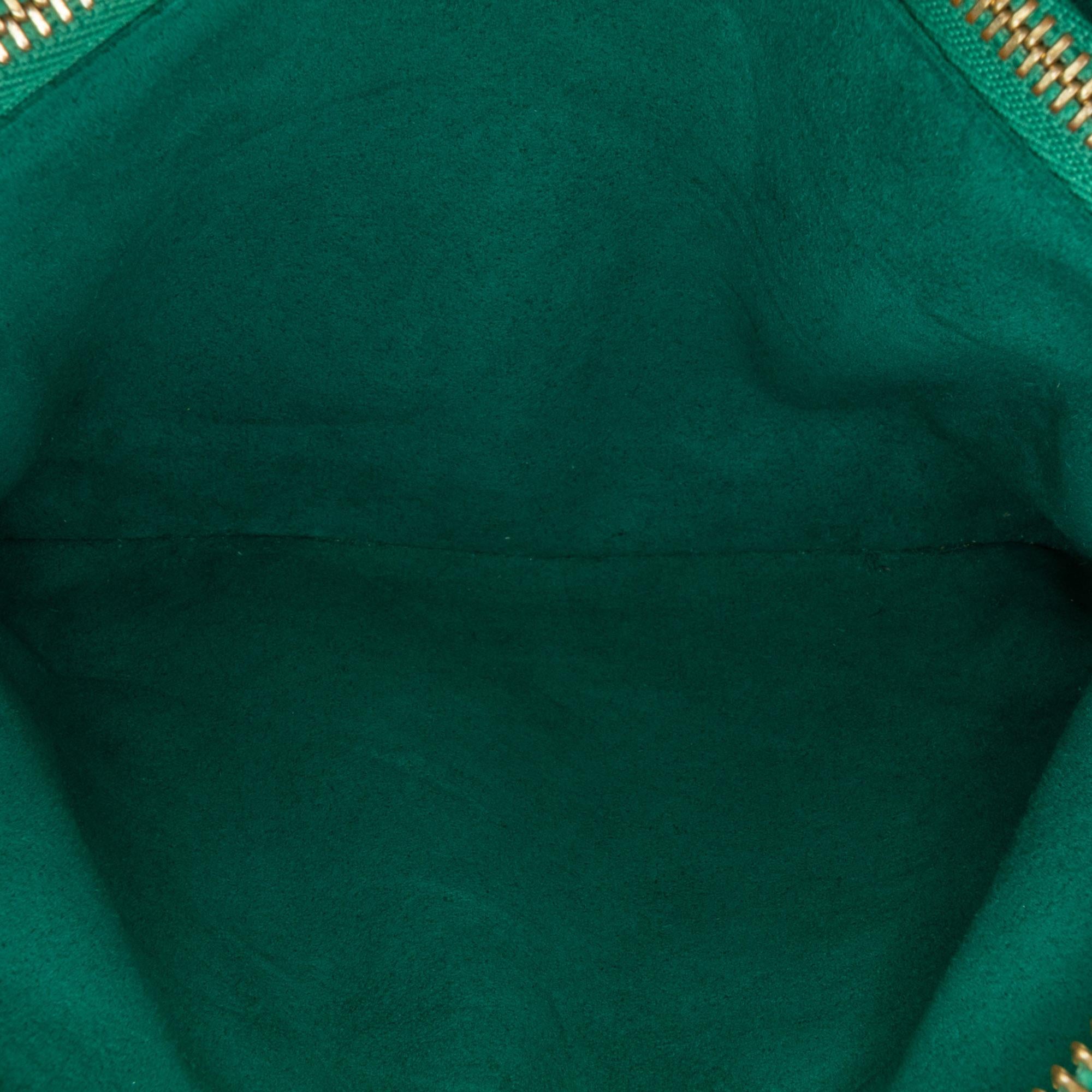 Louis Vuitton Monogram Embossed Coussin BB (SHG-p85ENn)