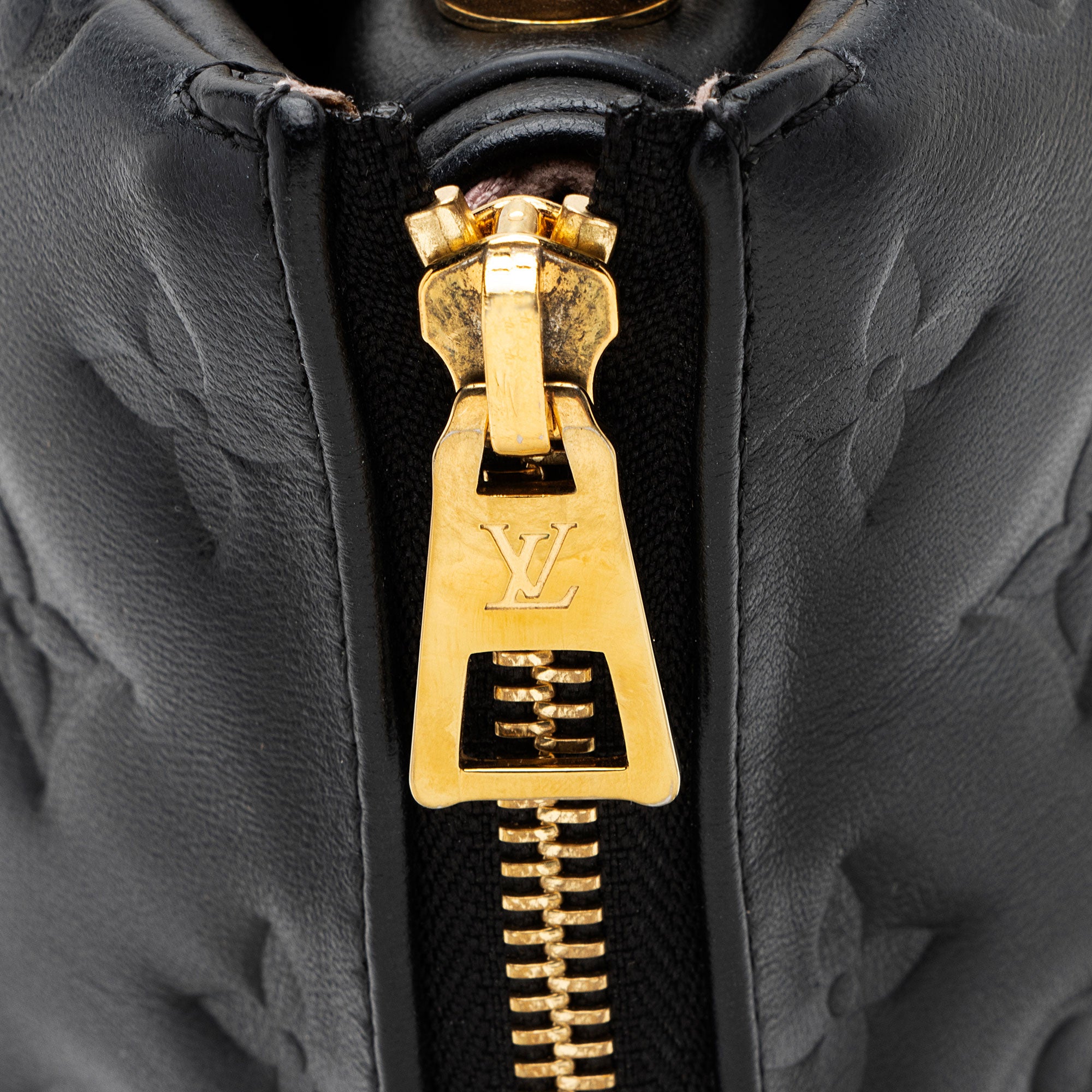 Louis Vuitton Monogram Embossed Lambskin Coussin PM Shoulder Bag (SHF-svpuoF)