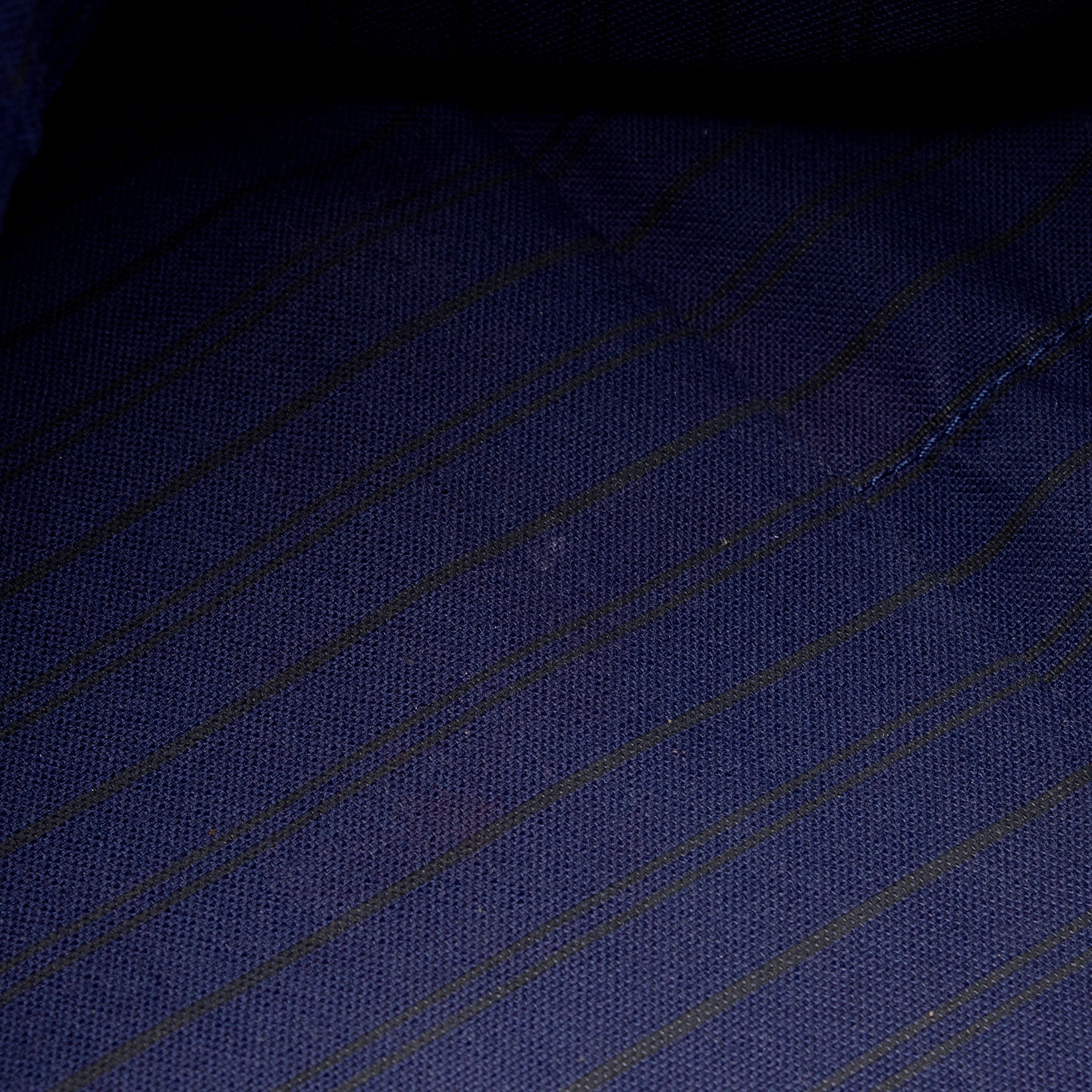 Louis Vuitton Monogram Empreinte Artsy MM Shoulder Bag (SHF-E7RR7v)