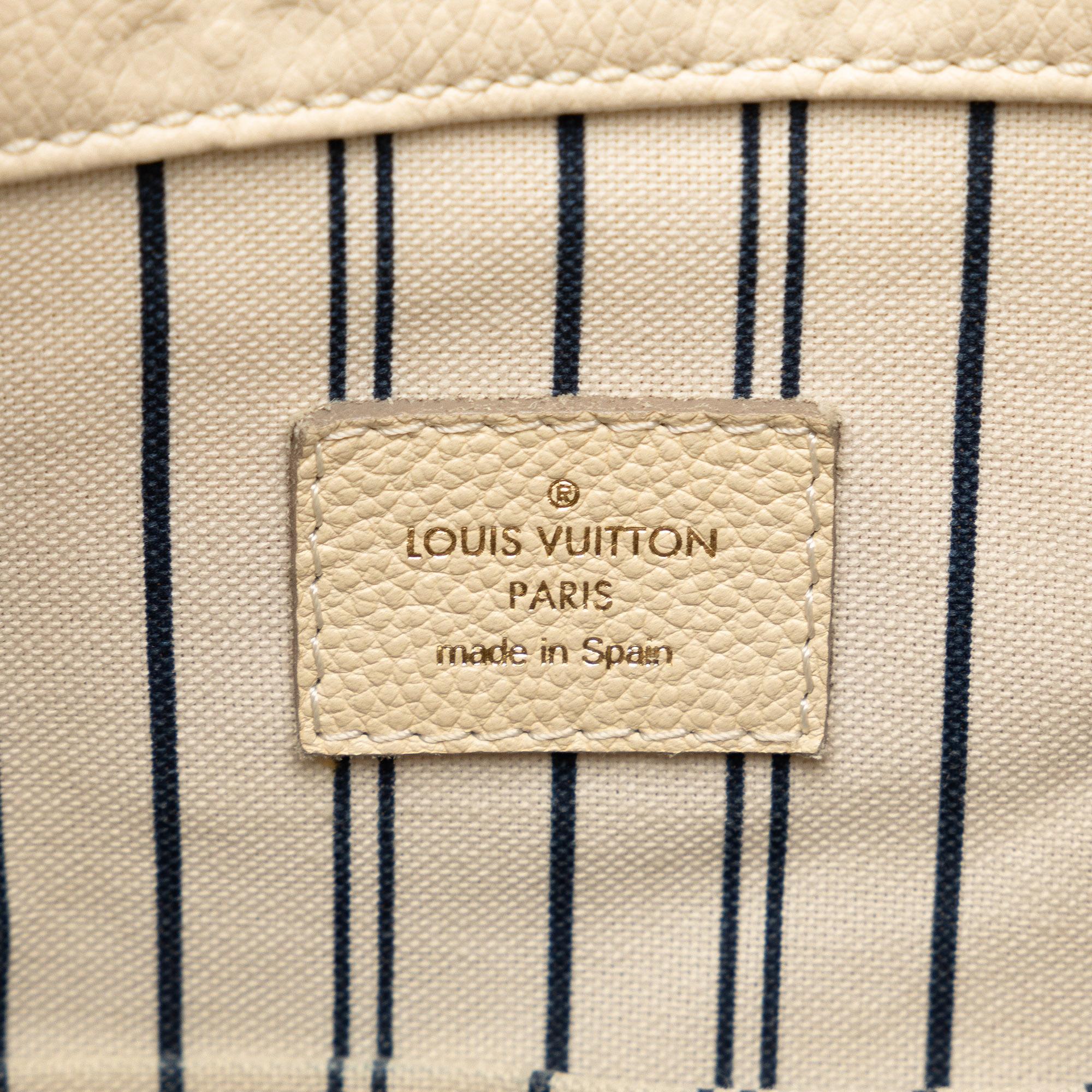 Louis Vuitton Monogram Empreinte Artsy MM (SHG-99I1Ze)