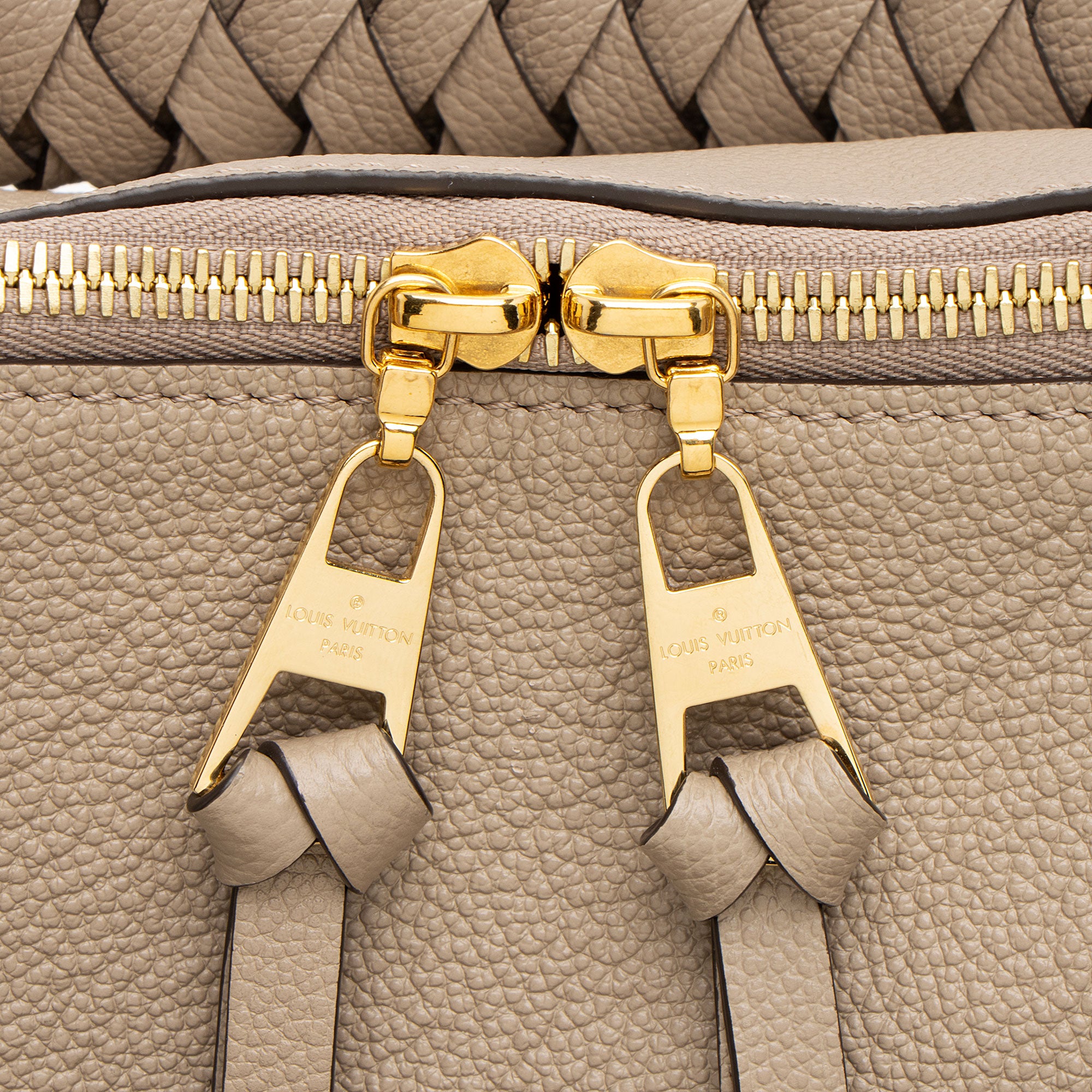 Louis Vuitton Monogram Empreinte Maida Hobo (SHF-LGpJ8V)