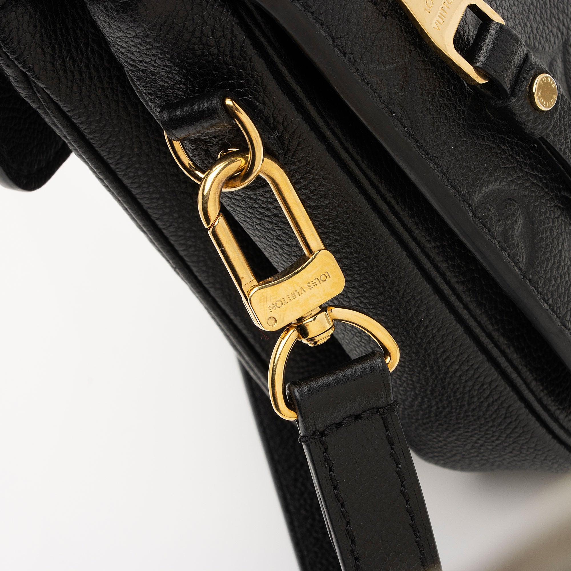 Louis Vuitton Monogram Empreinte Pochette Metis Shoulder Bag (SHF-bF4NL3)