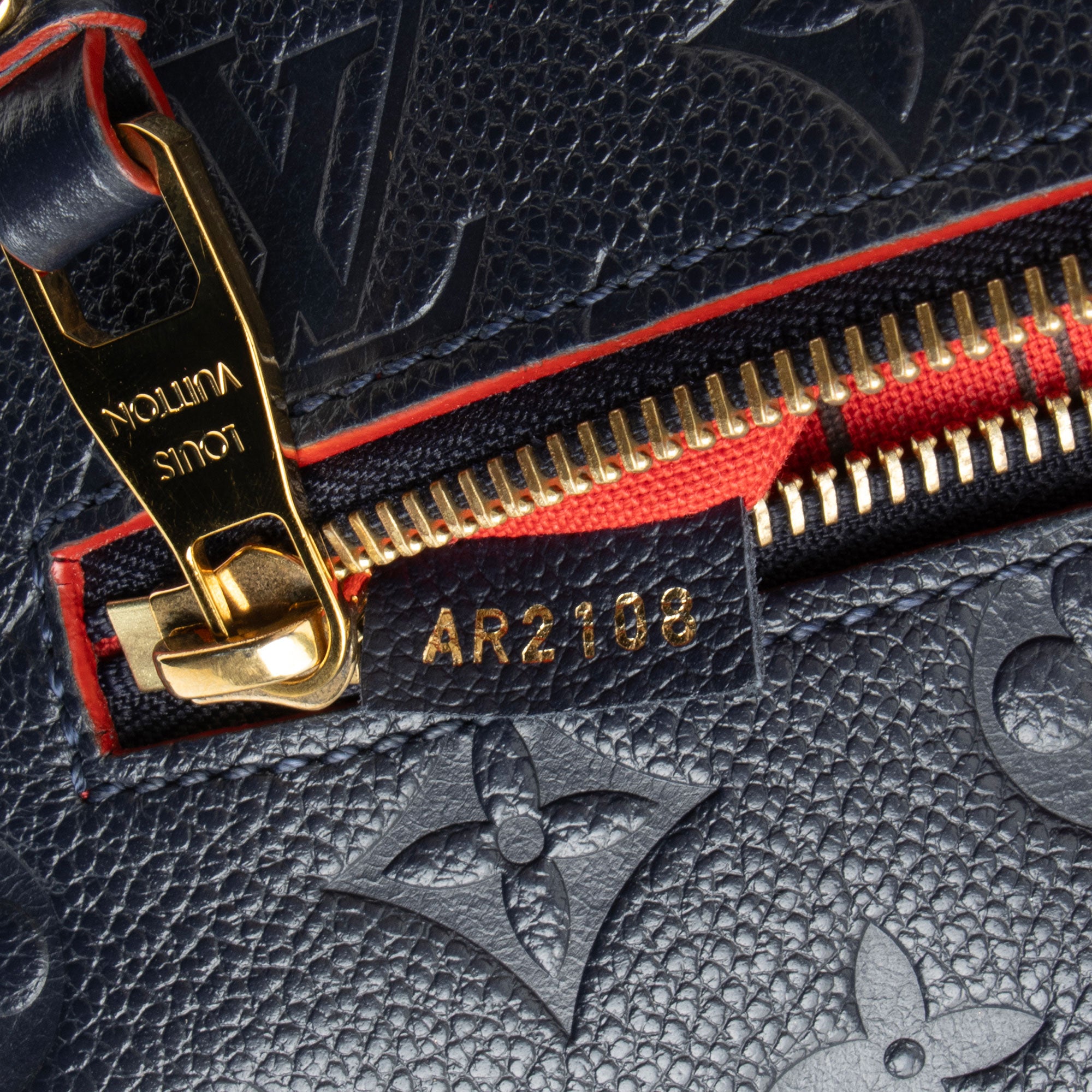Louis Vuitton Monogram Empreinte Pochette Metis Shoulder Bag