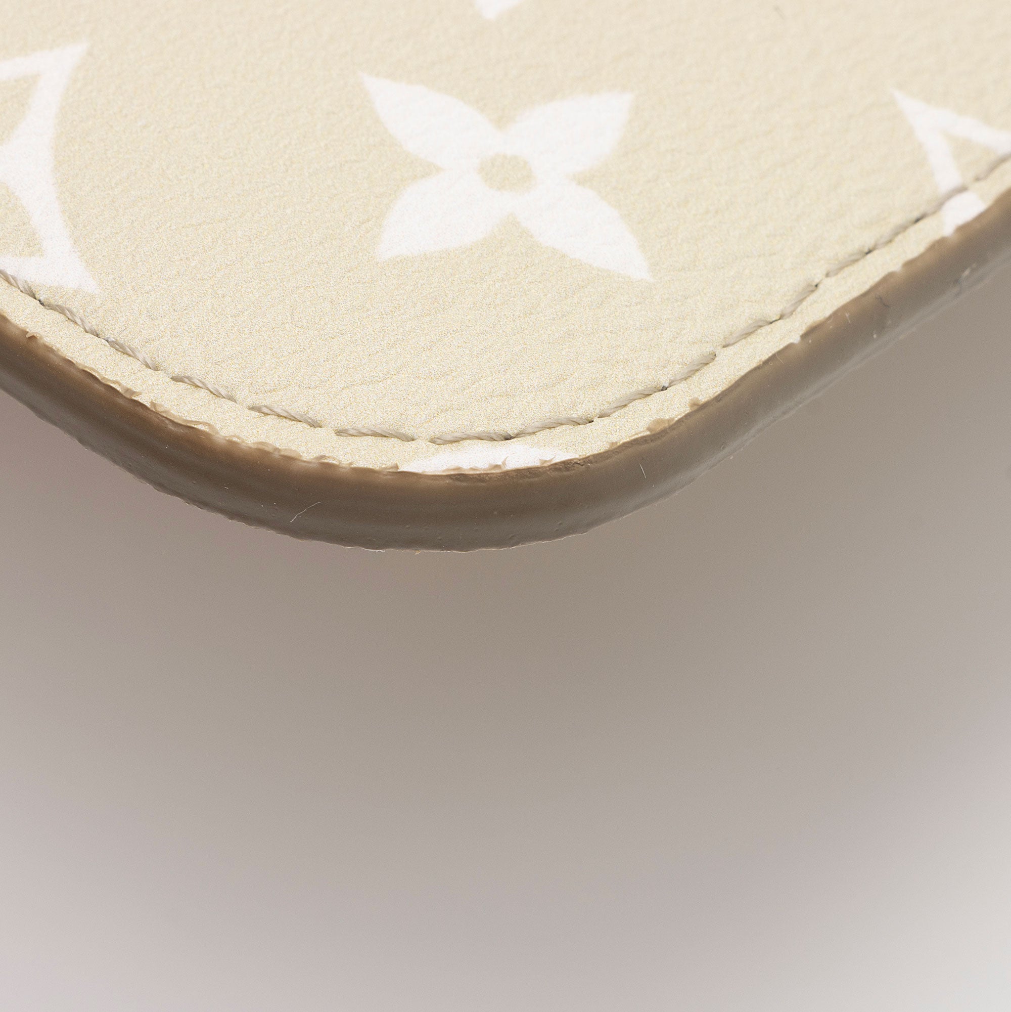 Louis Vuitton Monogram Empreinte Spring In The City Neverfull MM Pochette (SHF-DNXdB4)