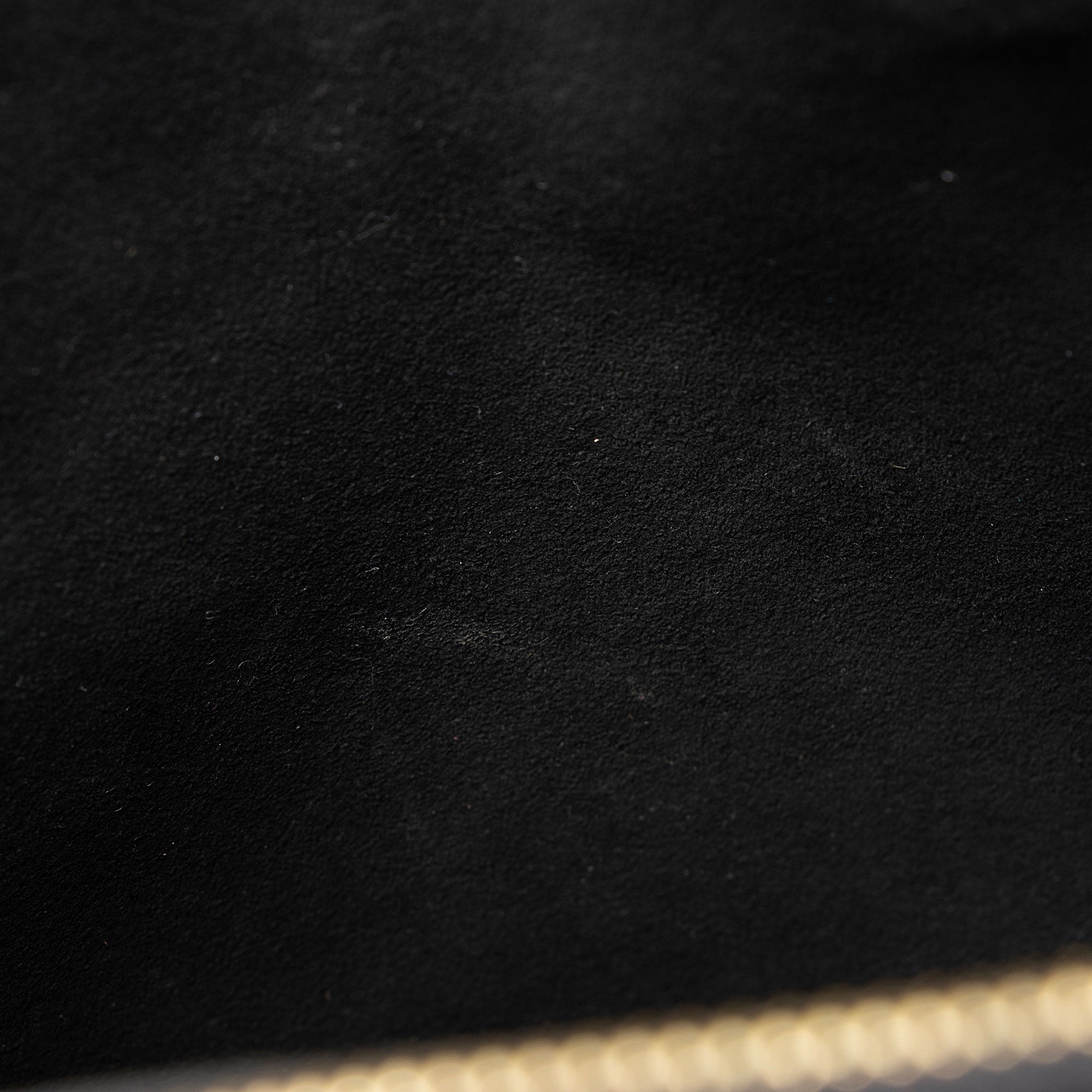 Louis Vuitton Monogram Empreinte Surene MM Tote (SHF-tzaZ2n)