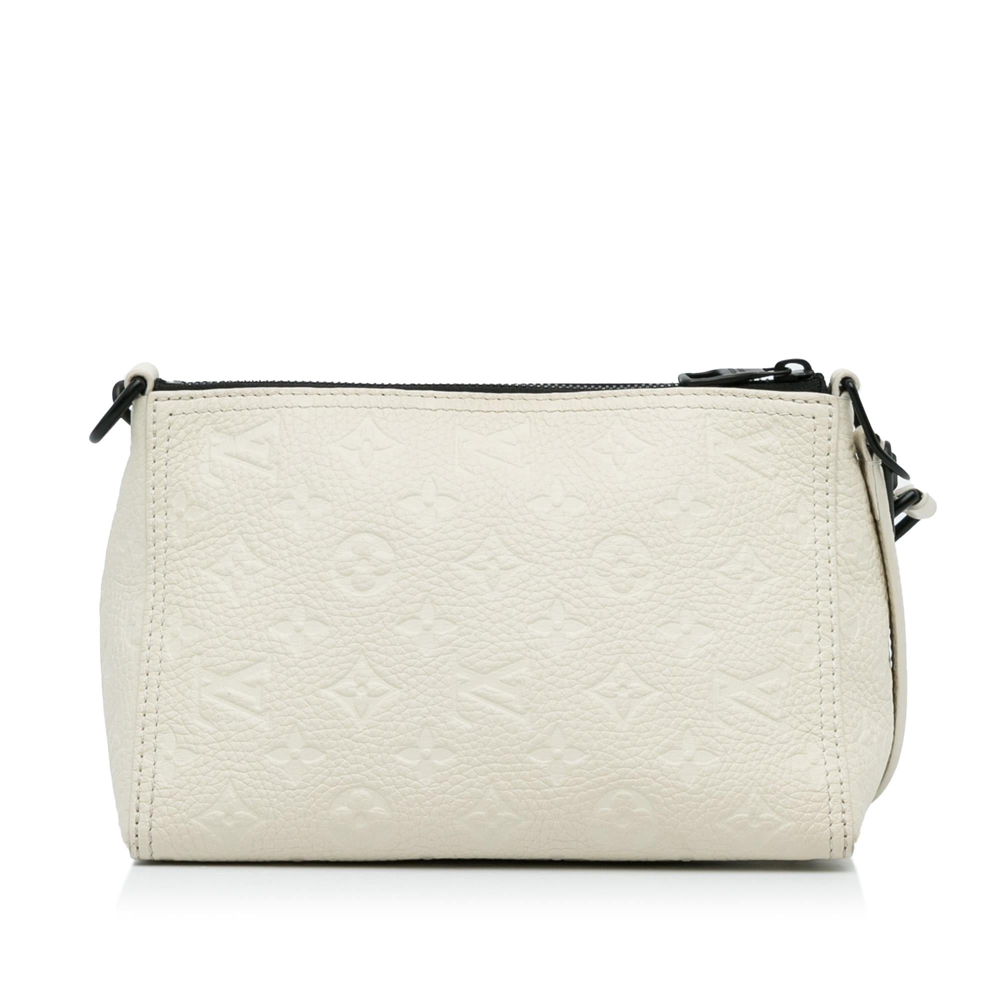 Louis Vuitton Monogram Empreinte Triangle (SHG-N0nuIO)