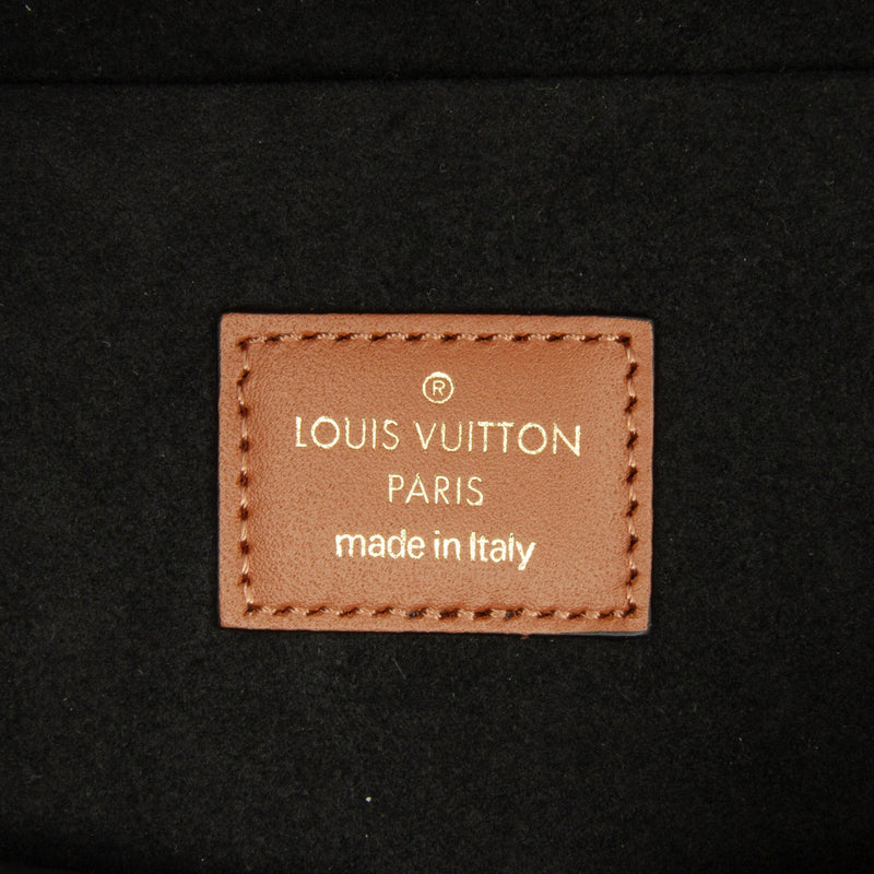 Louis Vuitton Monogram Empreinte Wild at Heart Pochette Felicie (SHG-7Y7UIy)