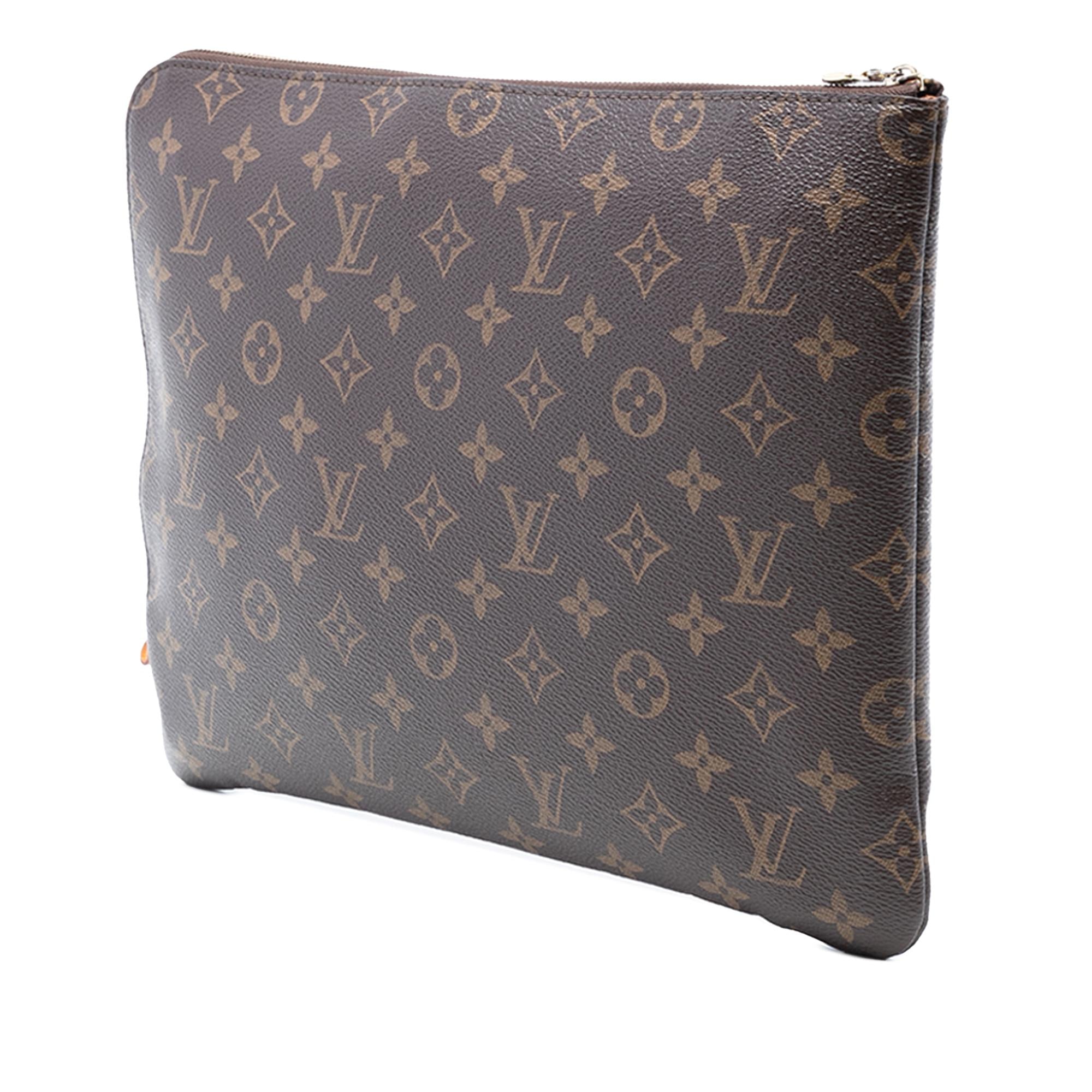 Louis Vuitton Monogram Etui Voyage MM