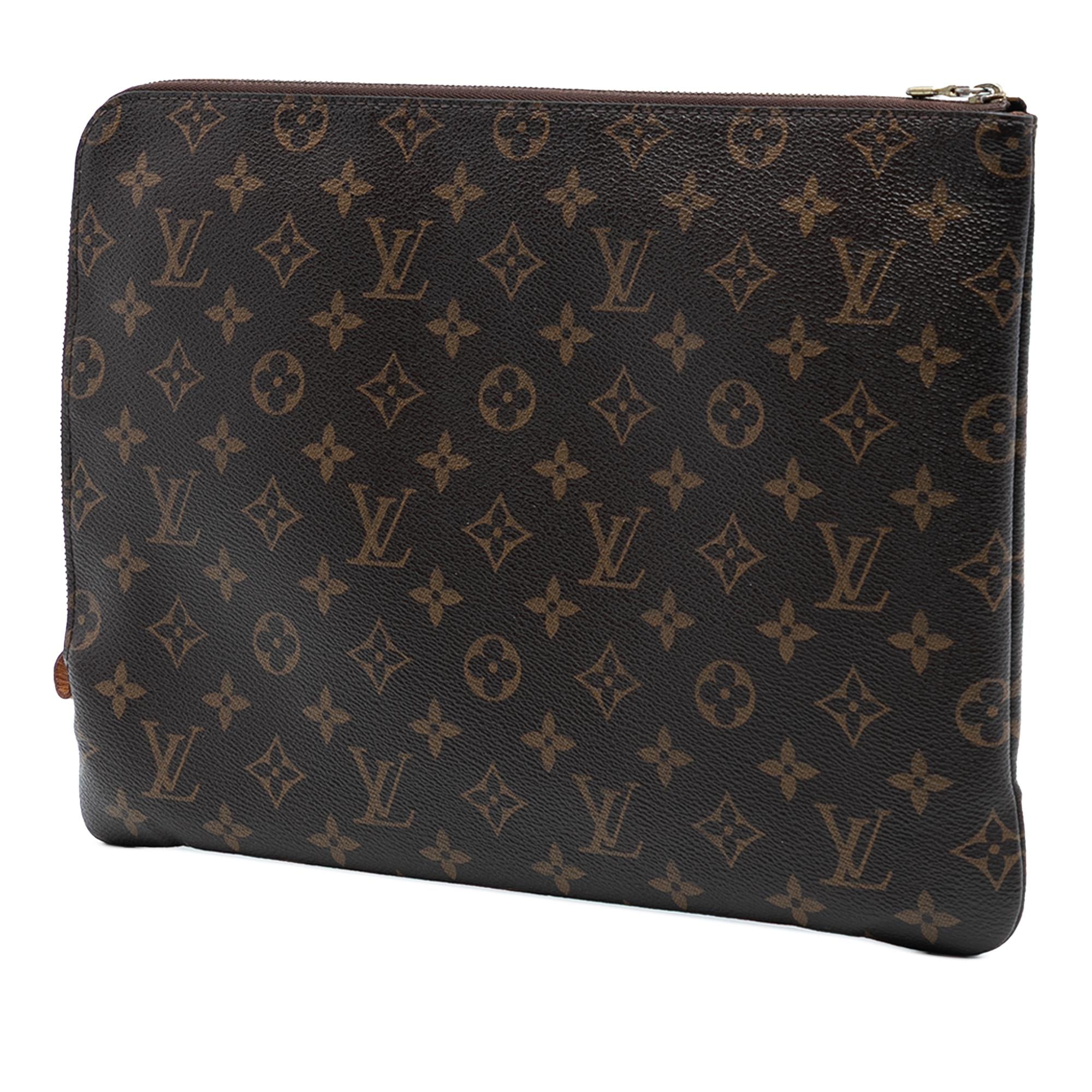 Louis Vuitton Monogram Etui Voyage MM